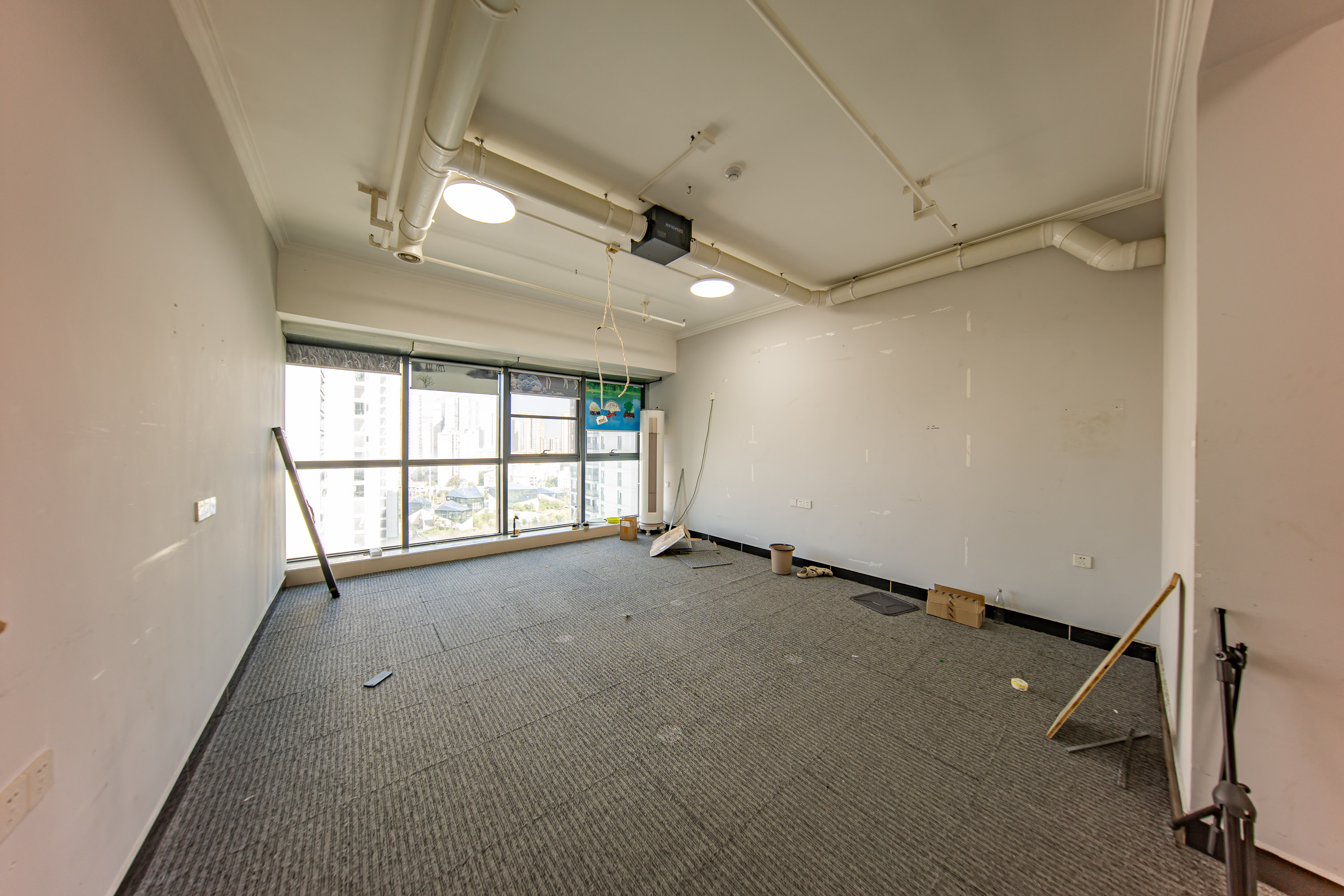 洋湖时代 1室1厅1卫 26.0万 洋湖时代 1室1厅1卫 26.0万客厅