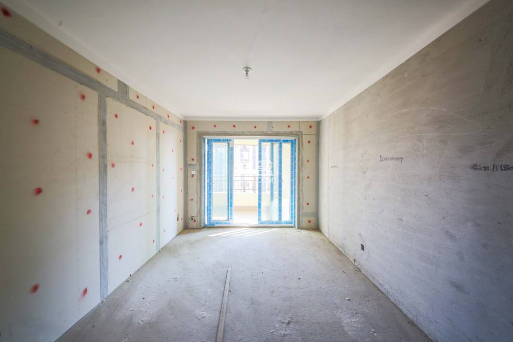 克拉美丽山庄（晟领国际）二期  3室2厅2卫    85.0万