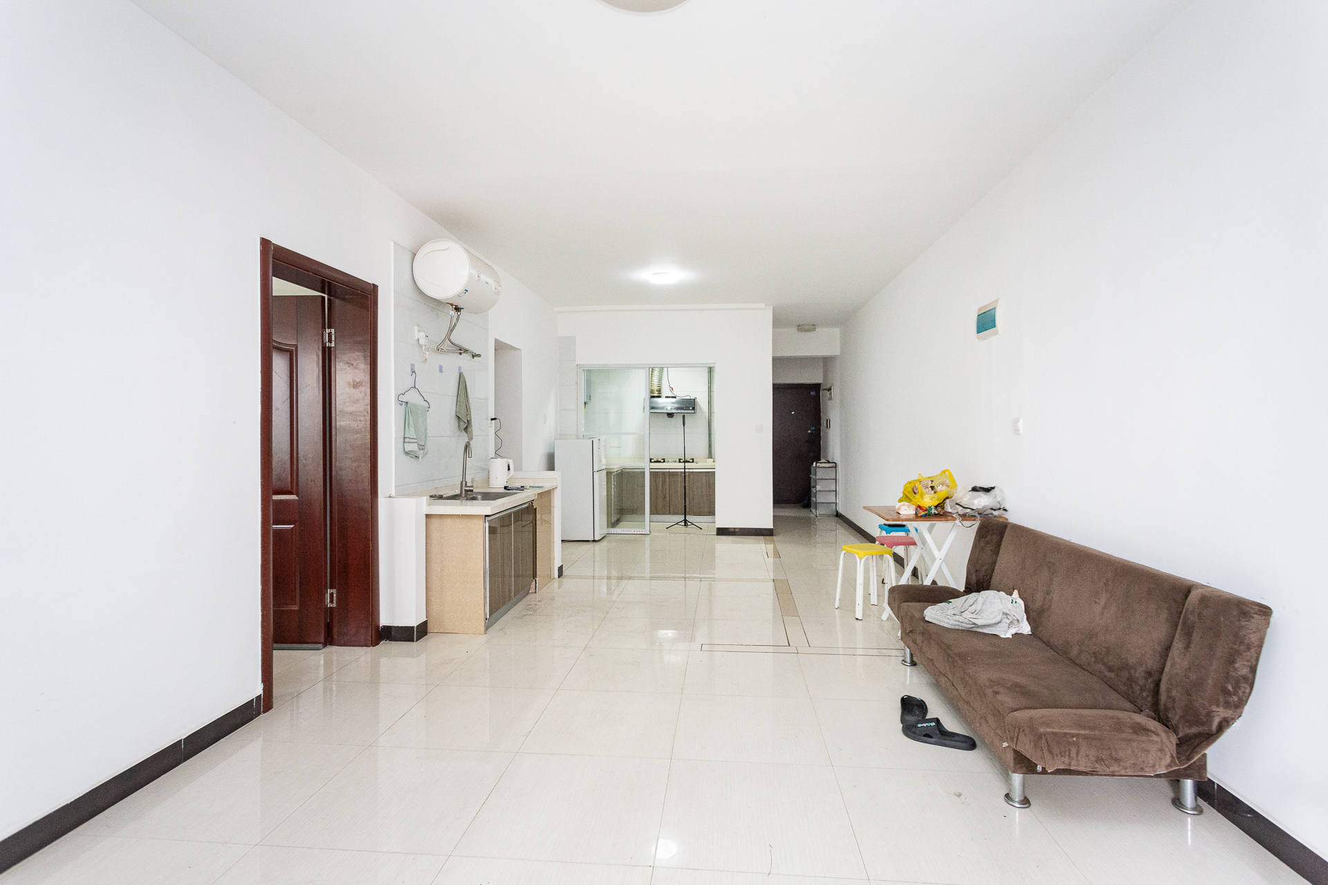 金湘苑(星澜之悦)  3室2厅2卫    69.0万 金湘苑(星澜之悦)  3室2厅2卫    69.0万客厅