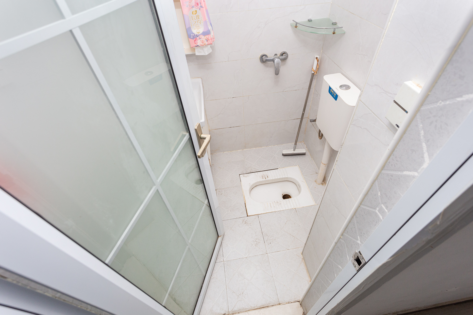 金湘苑(星澜之悦)  3室2厅2卫    69.0万 金湘苑(星澜之悦)  3室2厅2卫    69.0万卫生间