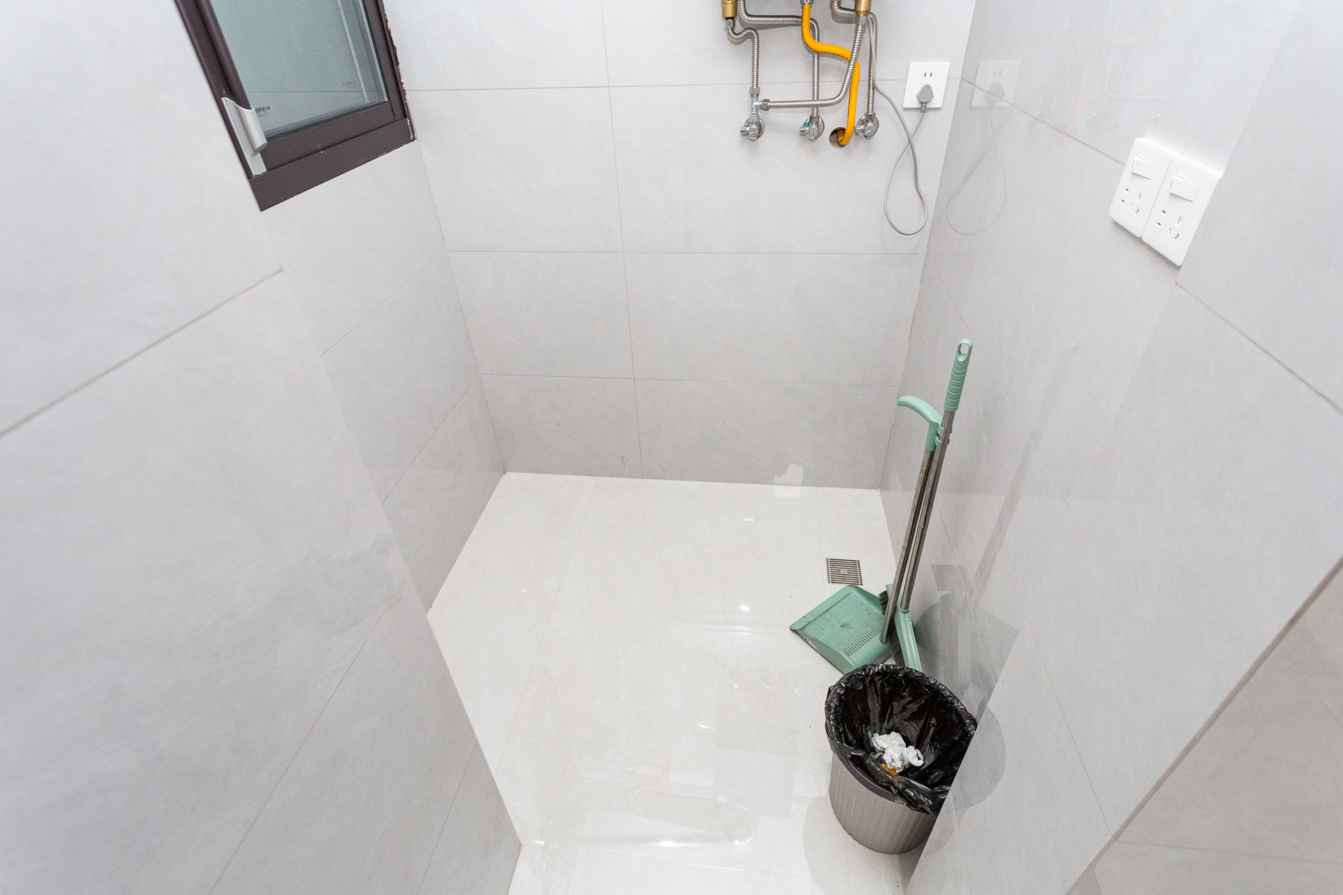 时代倾城三期  4室2厅2卫    122.0万 时代倾城三期  4室2厅2卫    122.0万阳台