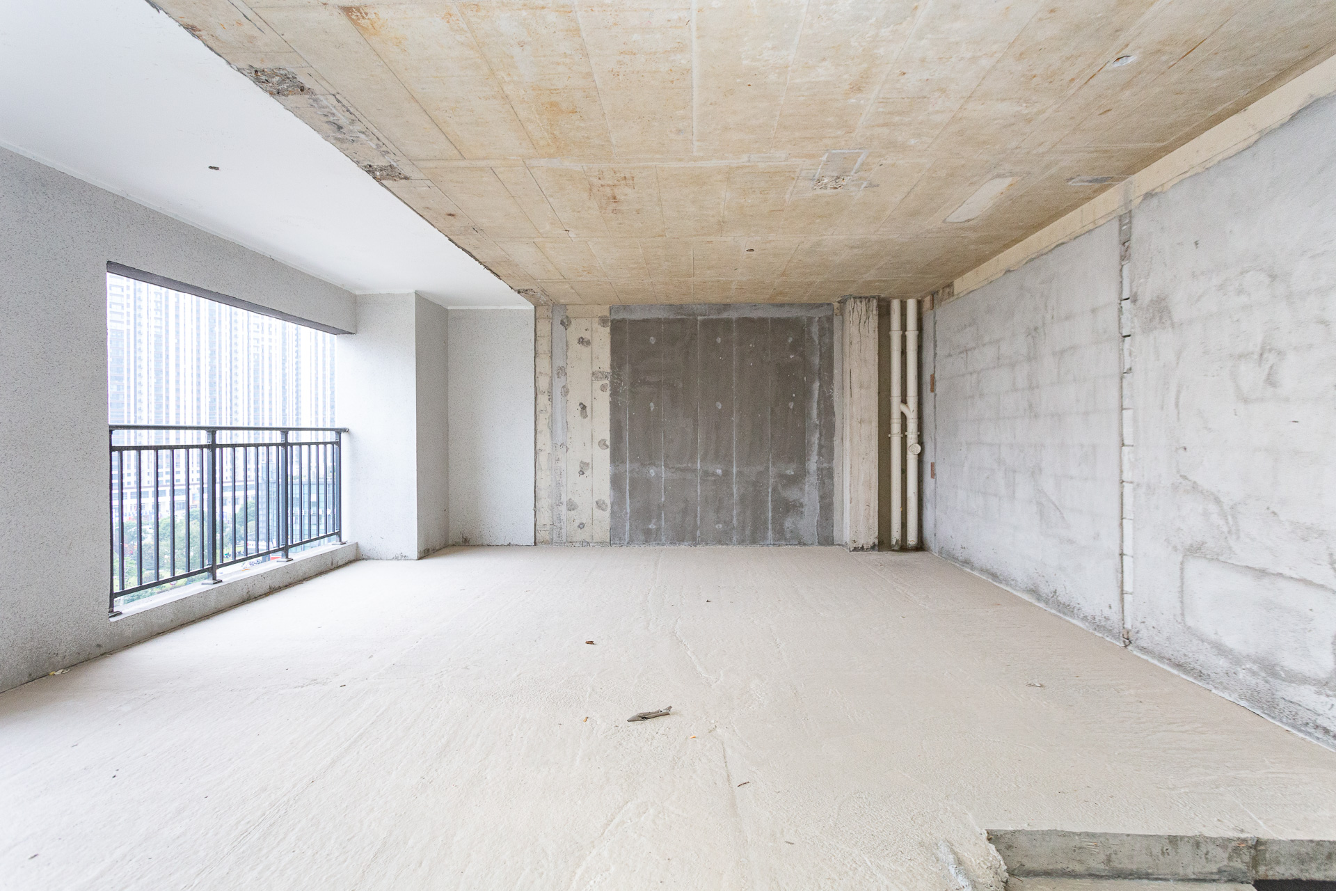 越秀湘江星汇城二期 4室1厅3卫 130.0万 越秀湘江星汇城二期 4室1厅3卫 130.0万卧室