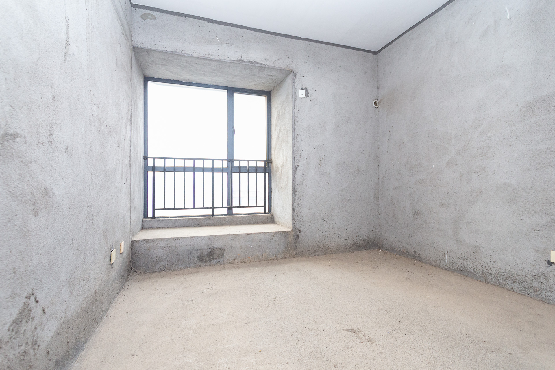 勤诚达新界 5室2厅2卫 120.0万 勤诚达新界 5室2厅2卫 120.0万卧室