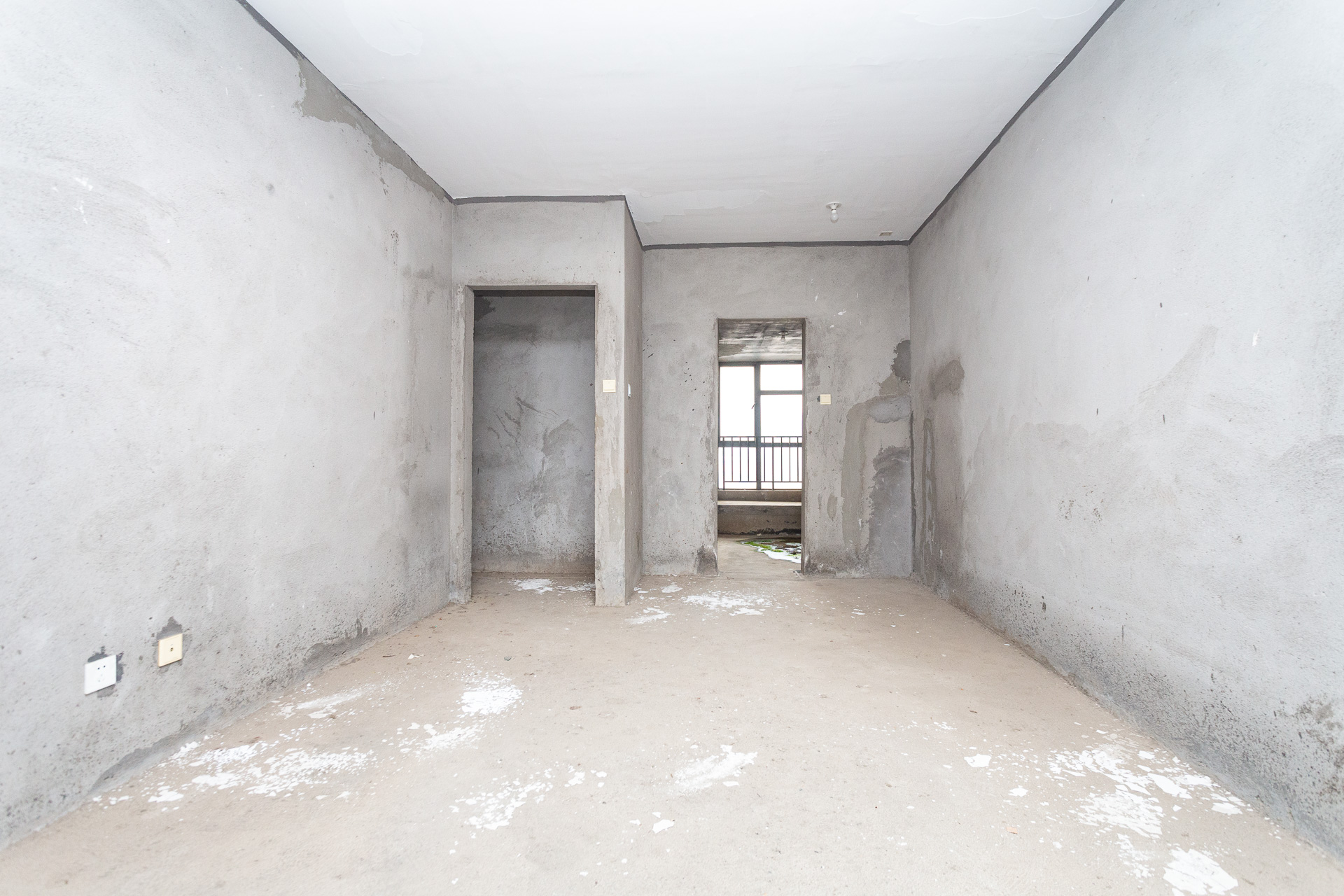 勤诚达新界 5室2厅2卫 120.0万 勤诚达新界 5室2厅2卫 120.0万卧室