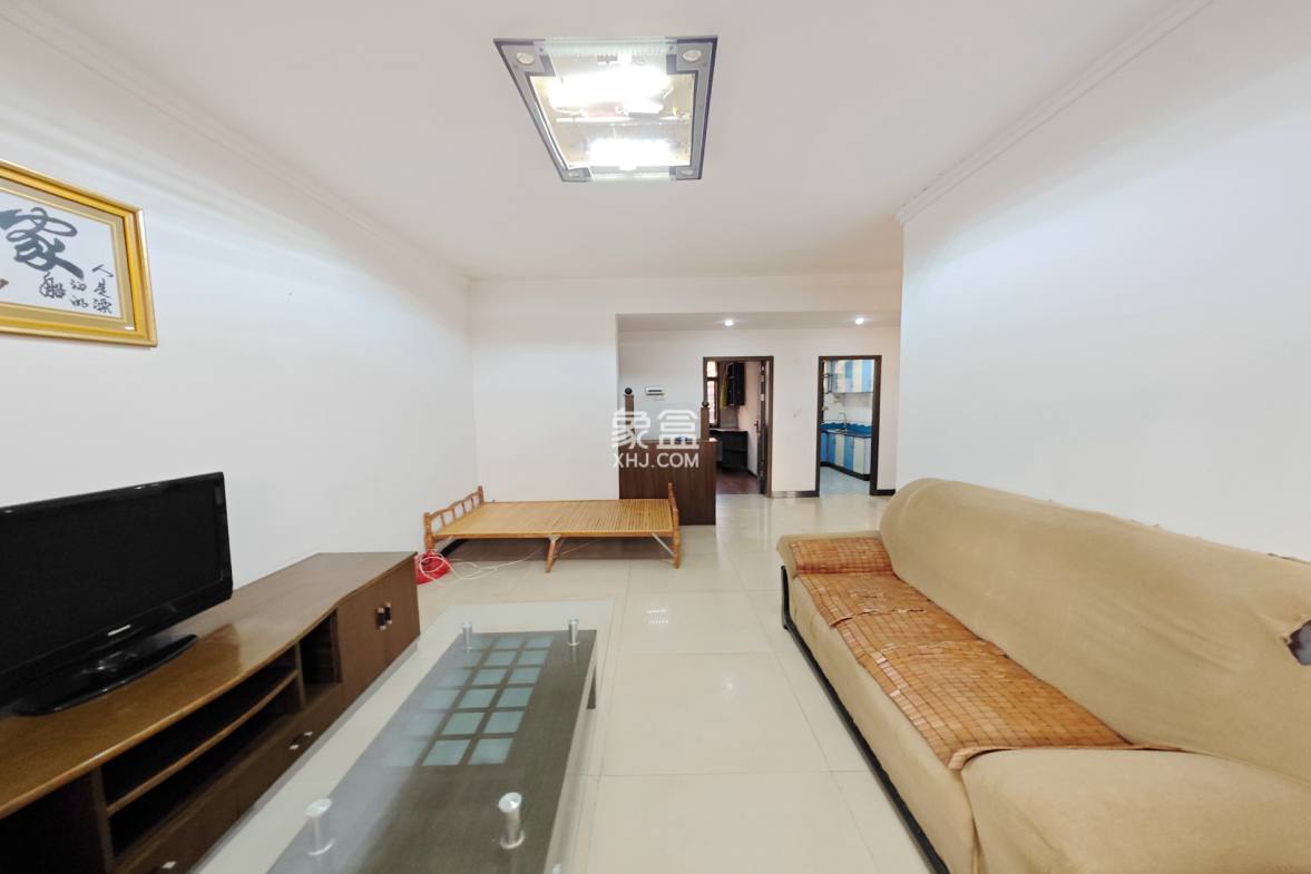 长鑫美树园 2室2厅1卫 64.8万 长鑫美树园 2室2厅1卫 64.8万客厅