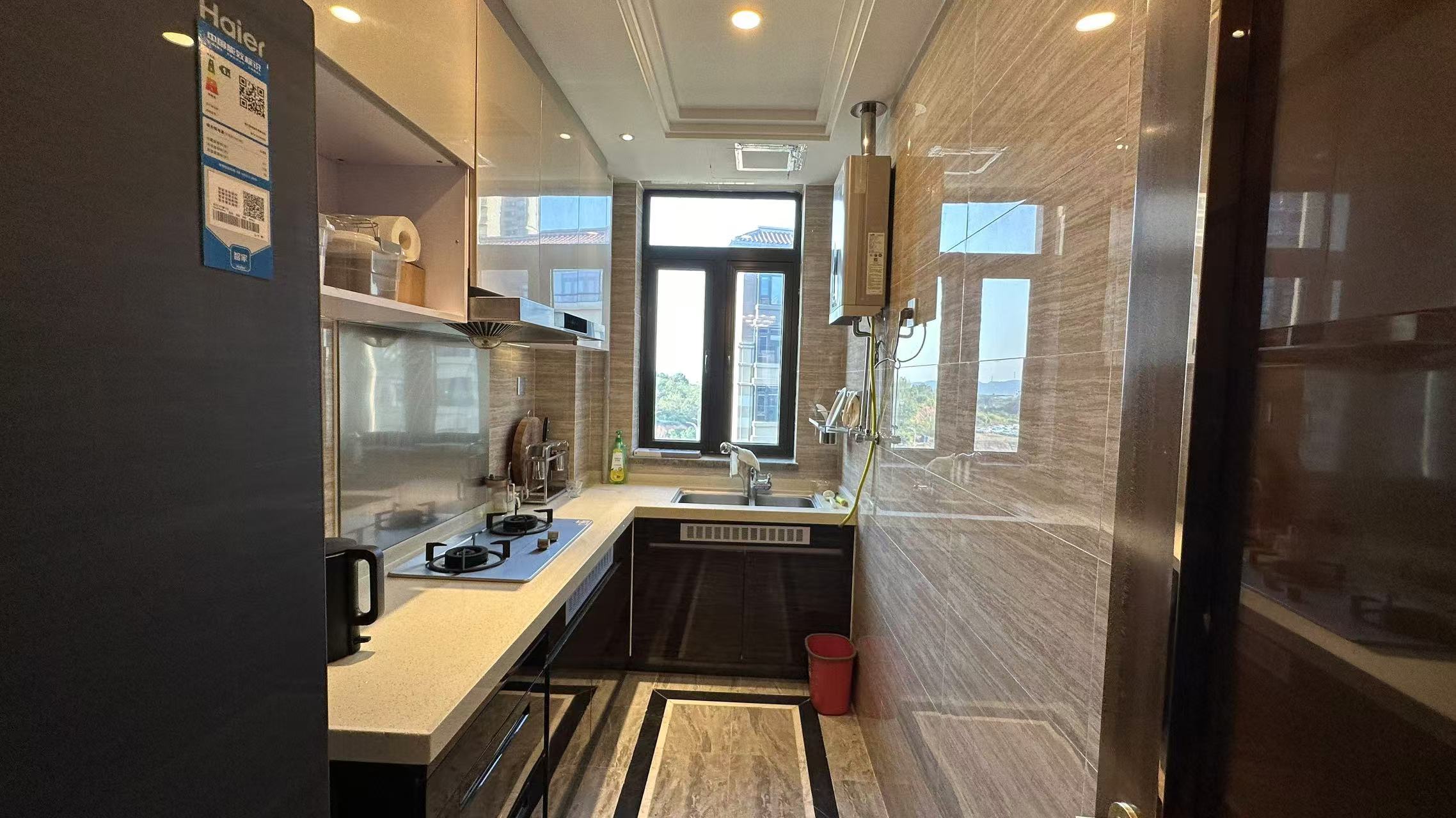 株洲恒大御景天下(恒大誉景花园)  4室2厅2卫    92.8万 株洲恒大御景天下(恒大誉景花园)  4室2厅2卫    92.8万室内图