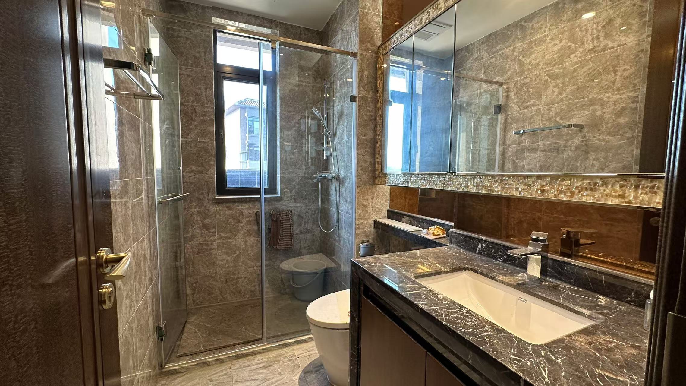 株洲恒大御景天下(恒大誉景花园)  4室2厅2卫    92.8万 株洲恒大御景天下(恒大誉景花园)  4室2厅2卫    92.8万室内图