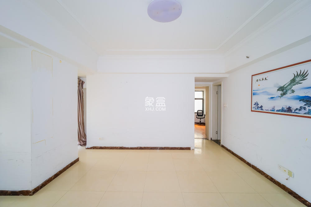 蓝湾国际广场  2室1厅1卫    62.0万