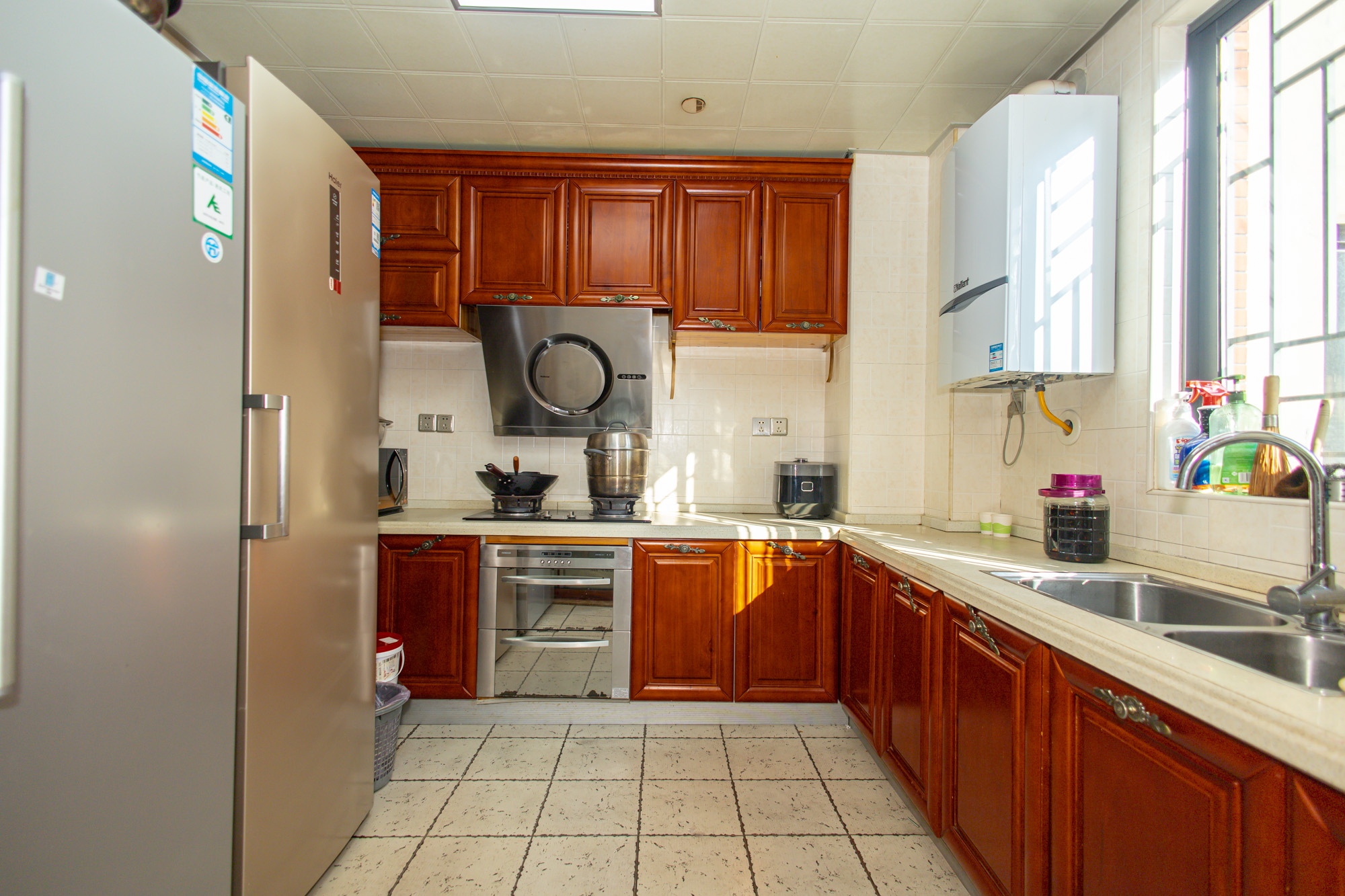 华润凤凰城二期 4室2厅2卫 116.88万 华润凤凰城二期 4室2厅2卫 116.88万厨房