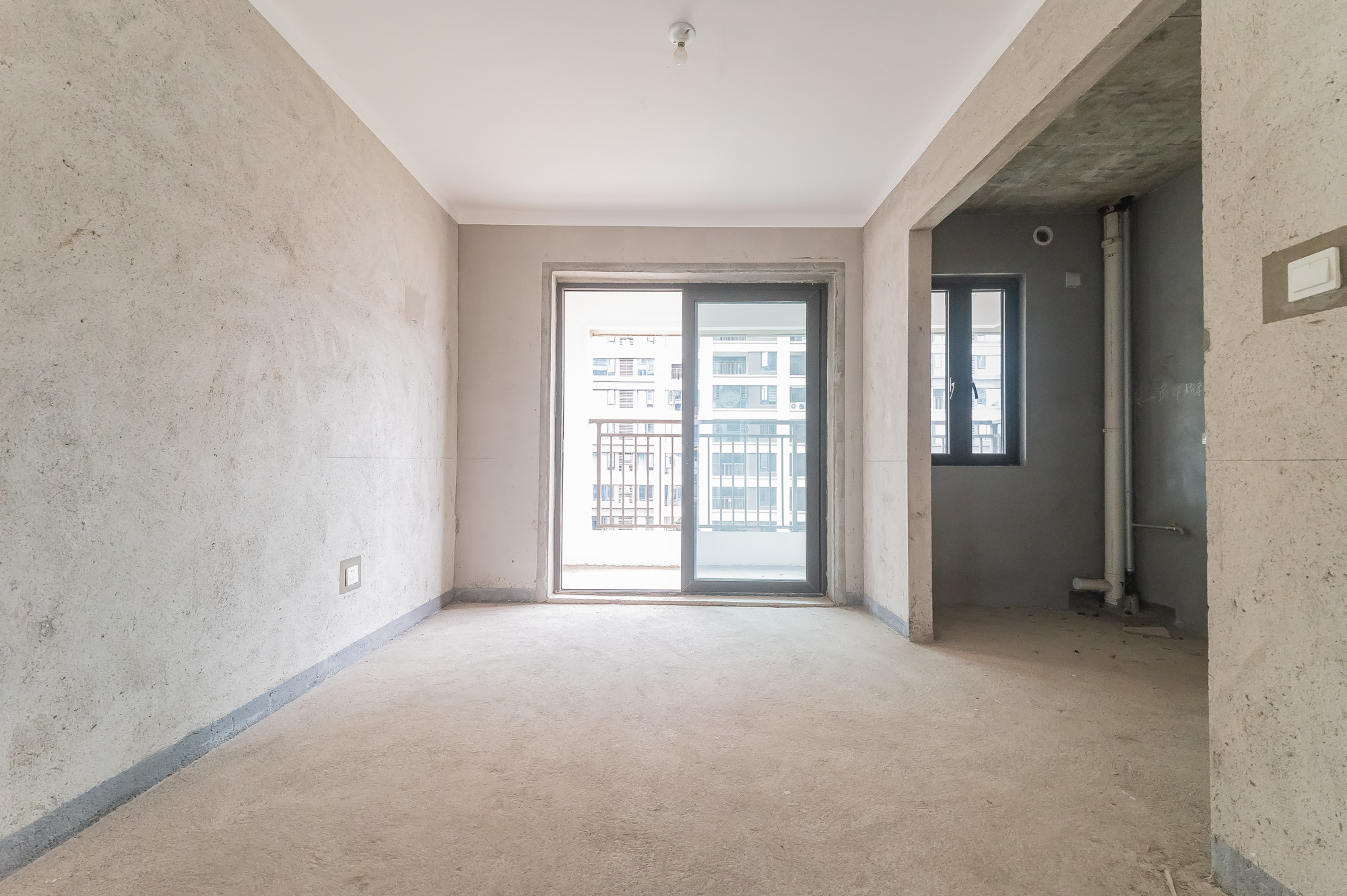 中交建发松雅院 4室2厅2卫 145.0万 中交建发松雅院 4室2厅2卫 145.0万其他