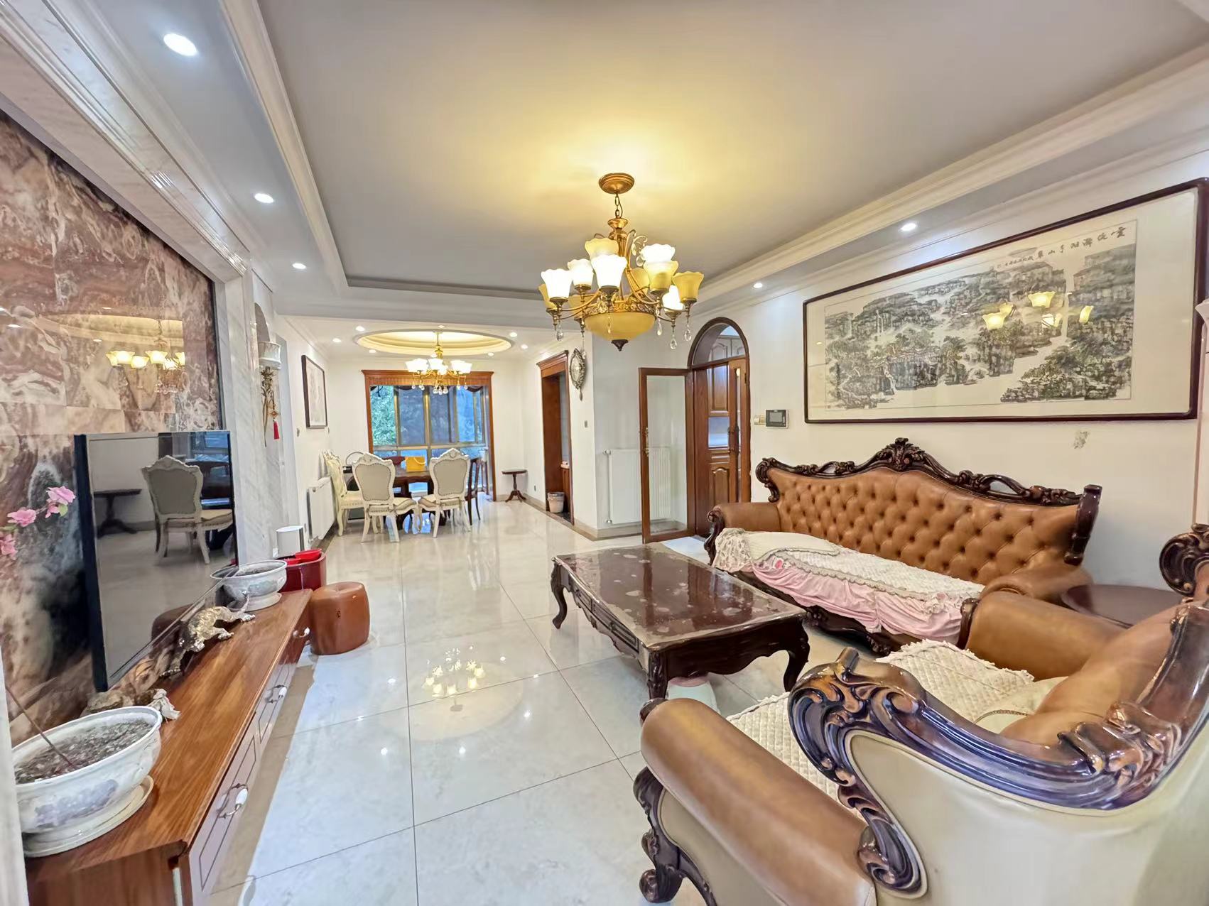 经世皇城 3室2厅2卫 88.0万 经世皇城 3室2厅2卫 88.0万室内图