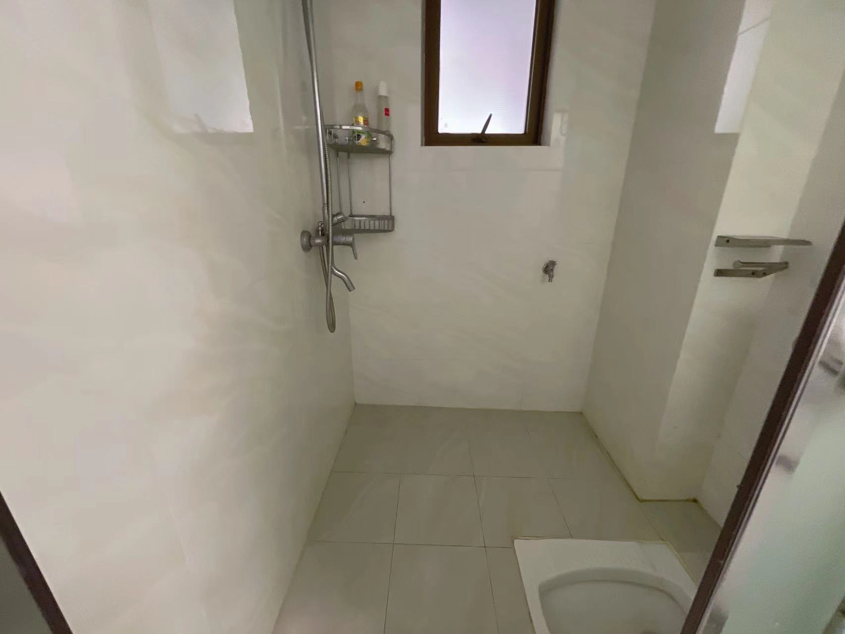 奥园广场  3室2厅2卫    94.8万 奥园广场  3室2厅2卫    94.8万室内图