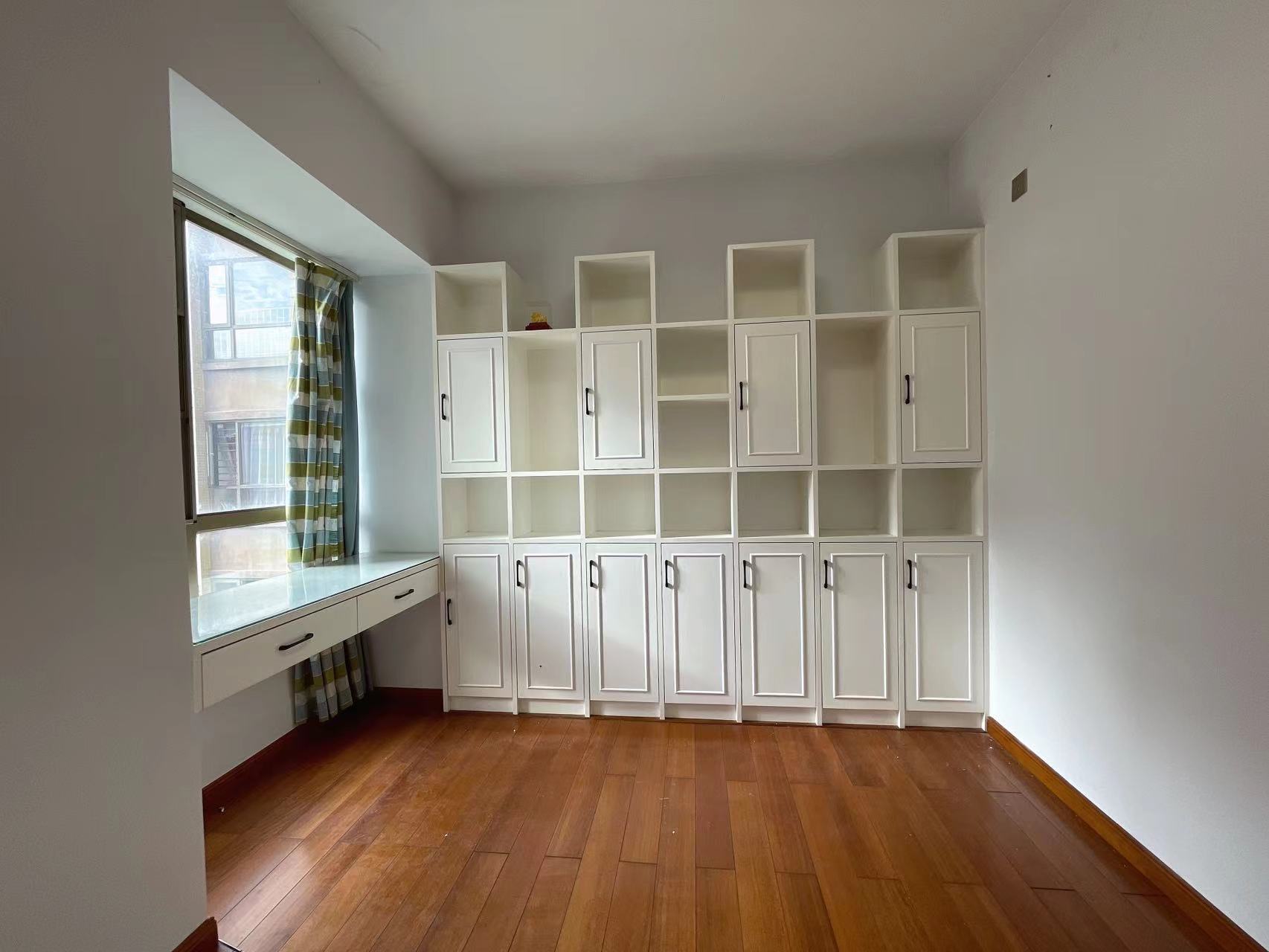 奥园广场  3室2厅2卫    94.8万 奥园广场  3室2厅2卫    94.8万室内图