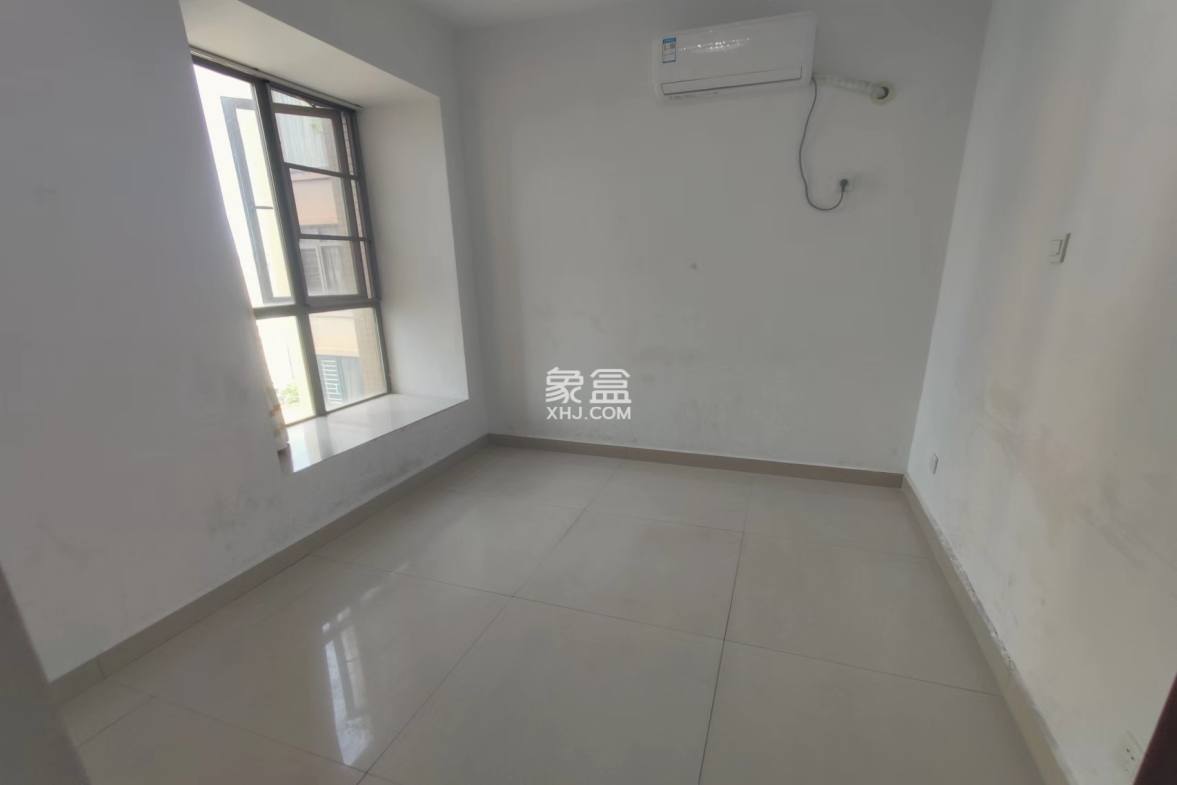 奥园广场 3室2厅2卫 71.8万 奥园广场 3室2厅2卫 71.8万室内图