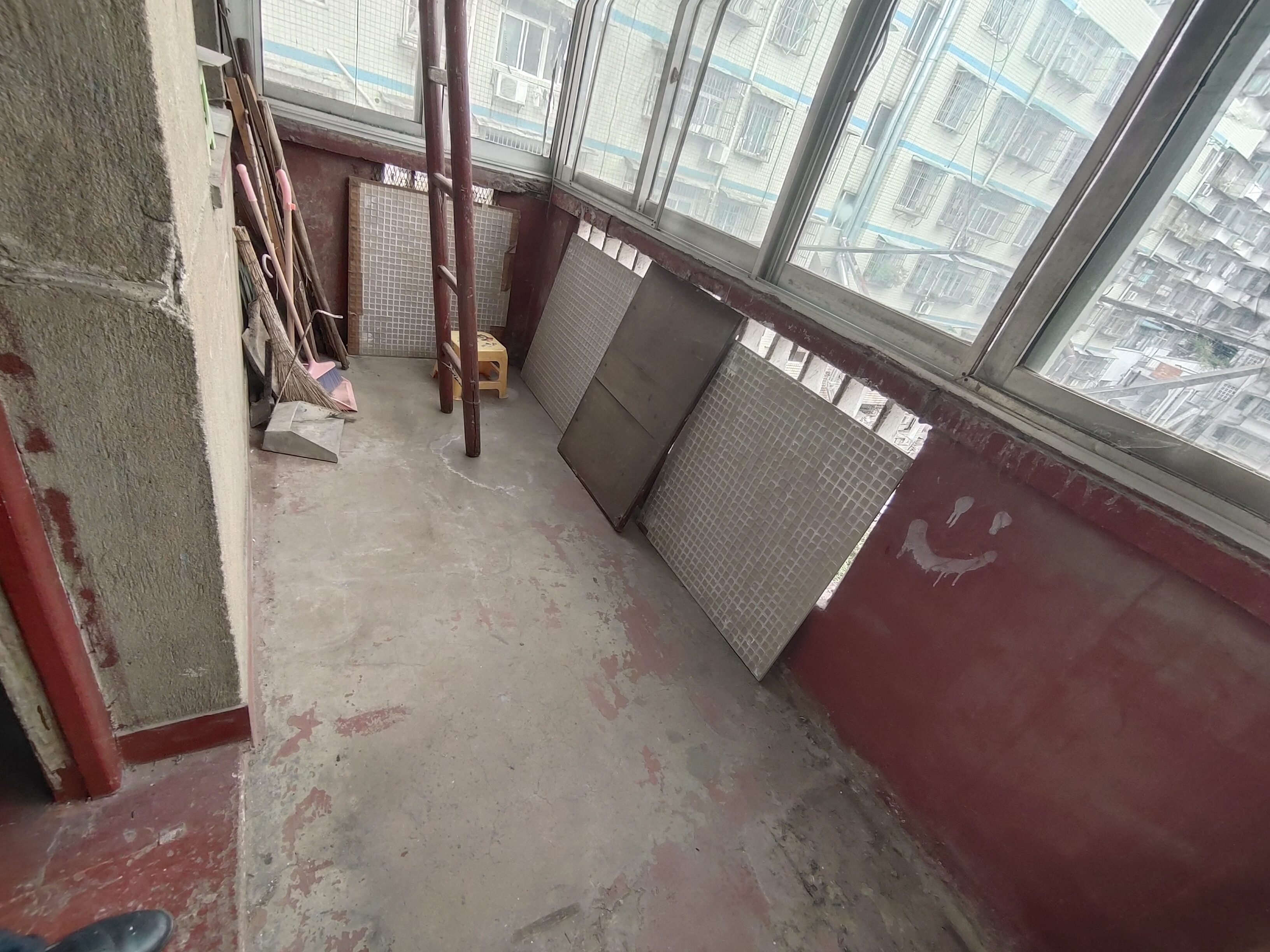 人民中路  3室1厅1卫    10.8万 人民中路  3室1厅1卫    10.8万室内图