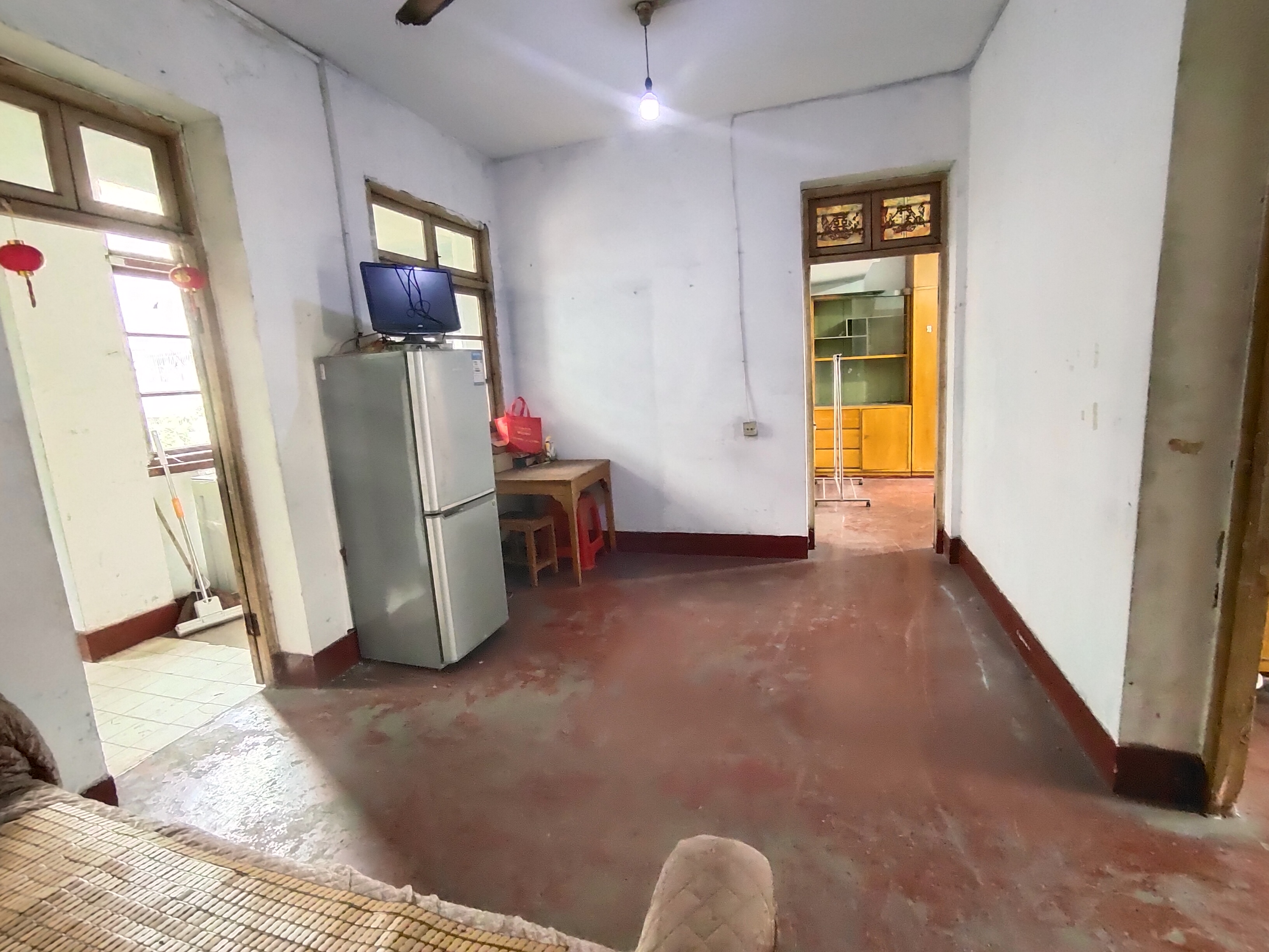 人民中路  3室1厅1卫    10.8万 人民中路  3室1厅1卫    10.8万室内图