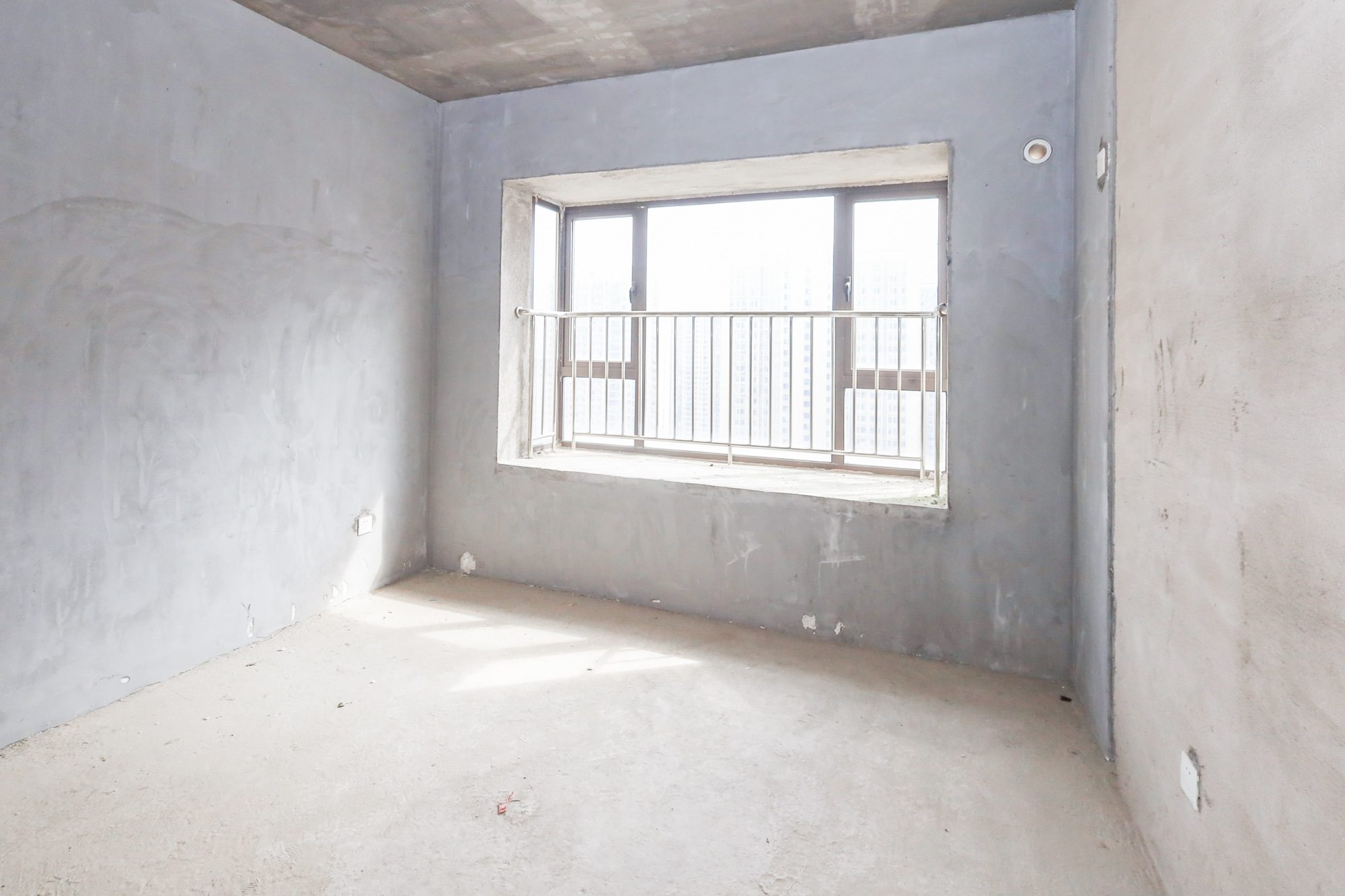 钰龙天下二期(钰龙佳园) 3室2厅2卫 213.0万 钰龙天下二期(钰龙佳园) 3室2厅2卫 213.0万卧室