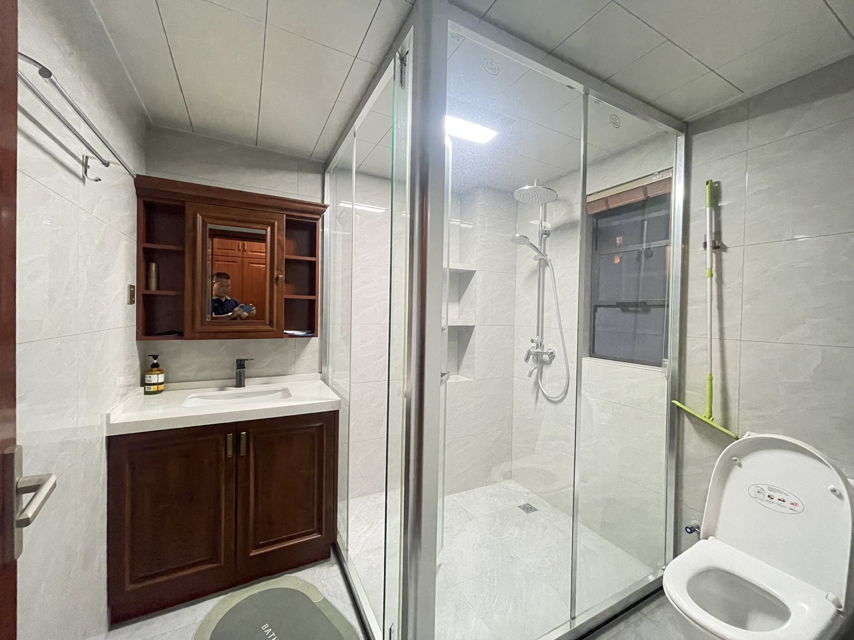 蓝溪谷 4室2厅2卫 89.8万 蓝溪谷 4室2厅2卫 89.8万室内图