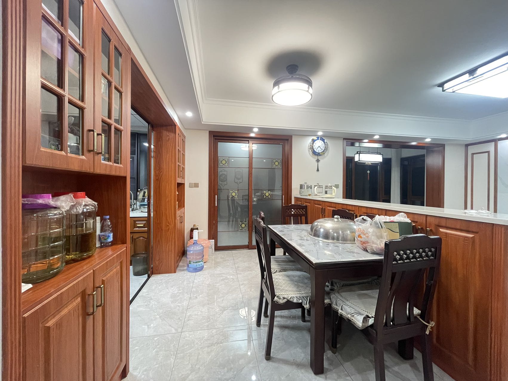 蓝溪谷 4室2厅2卫 89.8万 蓝溪谷 4室2厅2卫 89.8万室内图