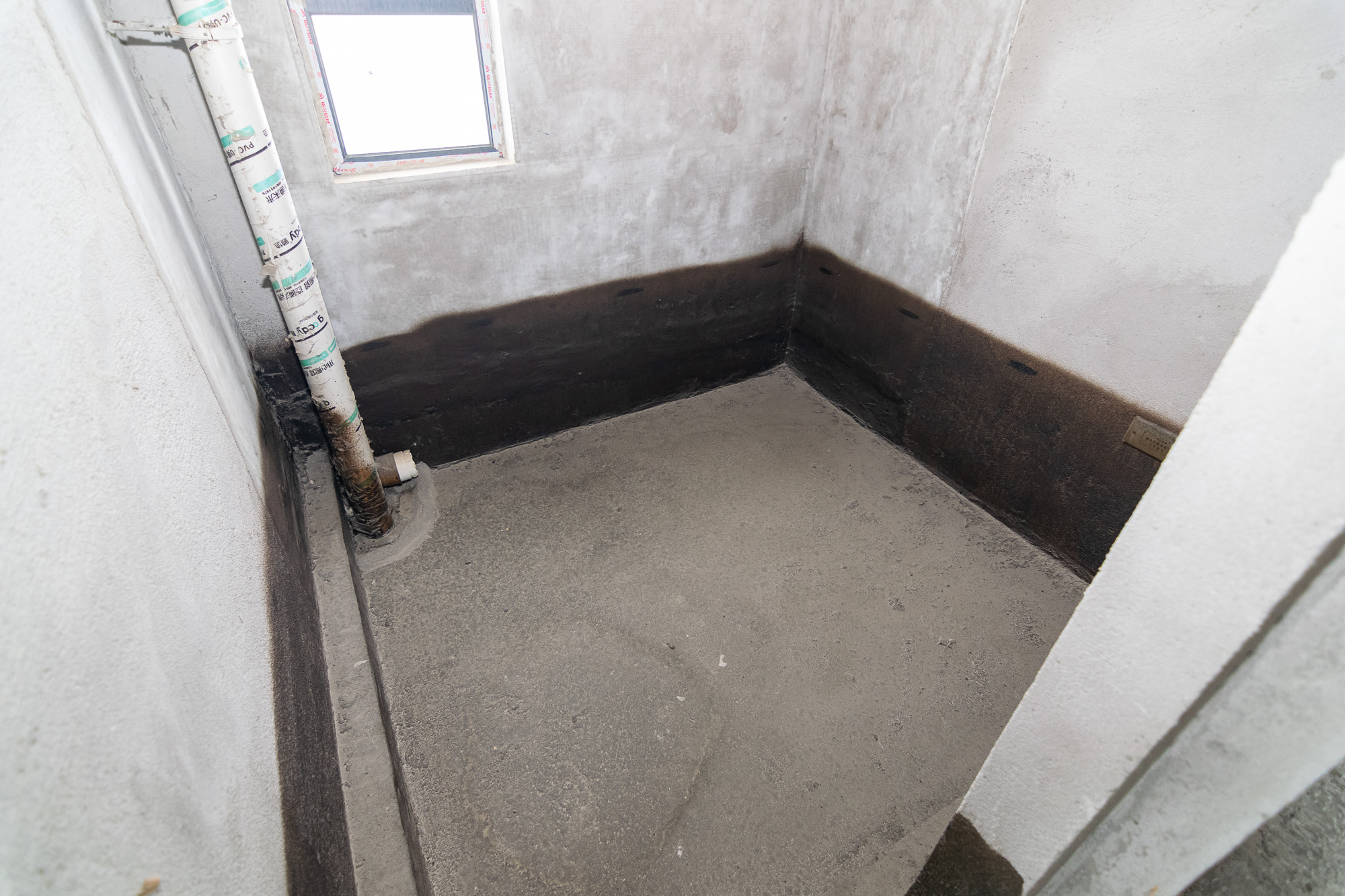 鸿海公园里 4室2厅2卫 67.9万 鸿海公园里 4室2厅2卫 67.9万卫生间