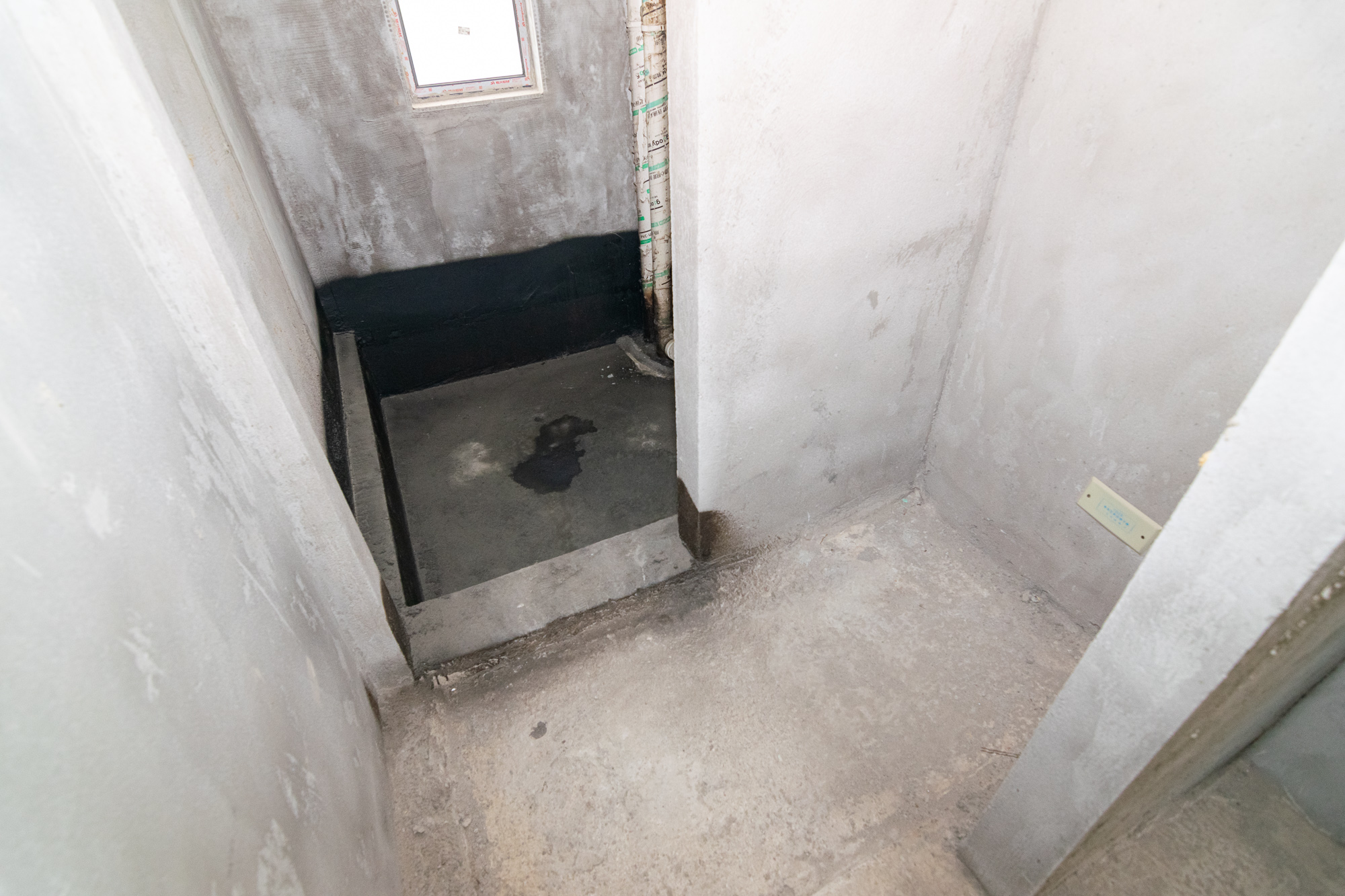 鸿海公园里 4室2厅2卫 67.9万 鸿海公园里 4室2厅2卫 67.9万卫生间