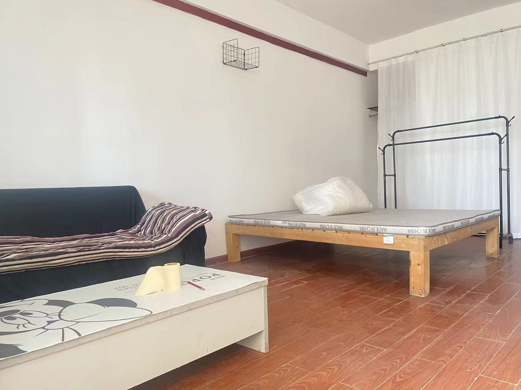 汉华国际 1室1厅1卫 28.0万 汉华国际 1室1厅1卫 28.0万室内图