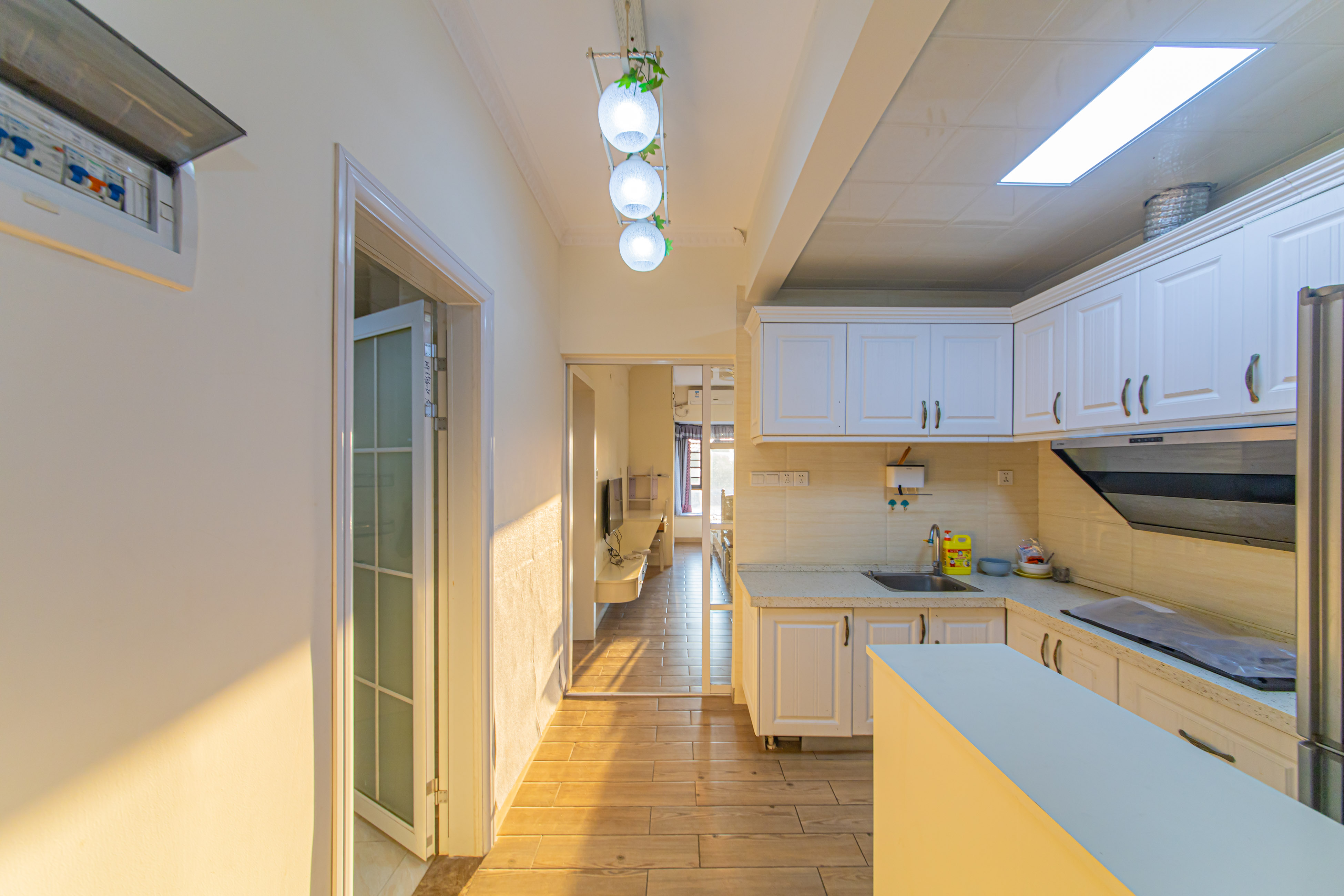 绿地公馆(绿地名邸)  1室1厅1卫    51.0万 绿地公馆(绿地名邸)  1室1厅1卫    51.0万厨房