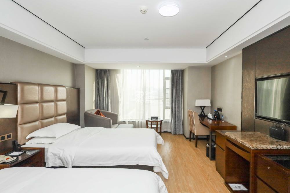天元涉外景园B区  1室1厅1卫   32.00万