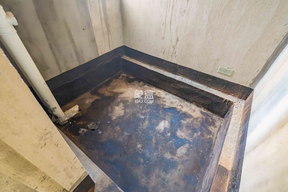 五矿沁园金城(春和景园)  4室2厅2卫    144.0万 五矿沁园金城(春和景园)  4室2厅2卫    144.0万卫生间