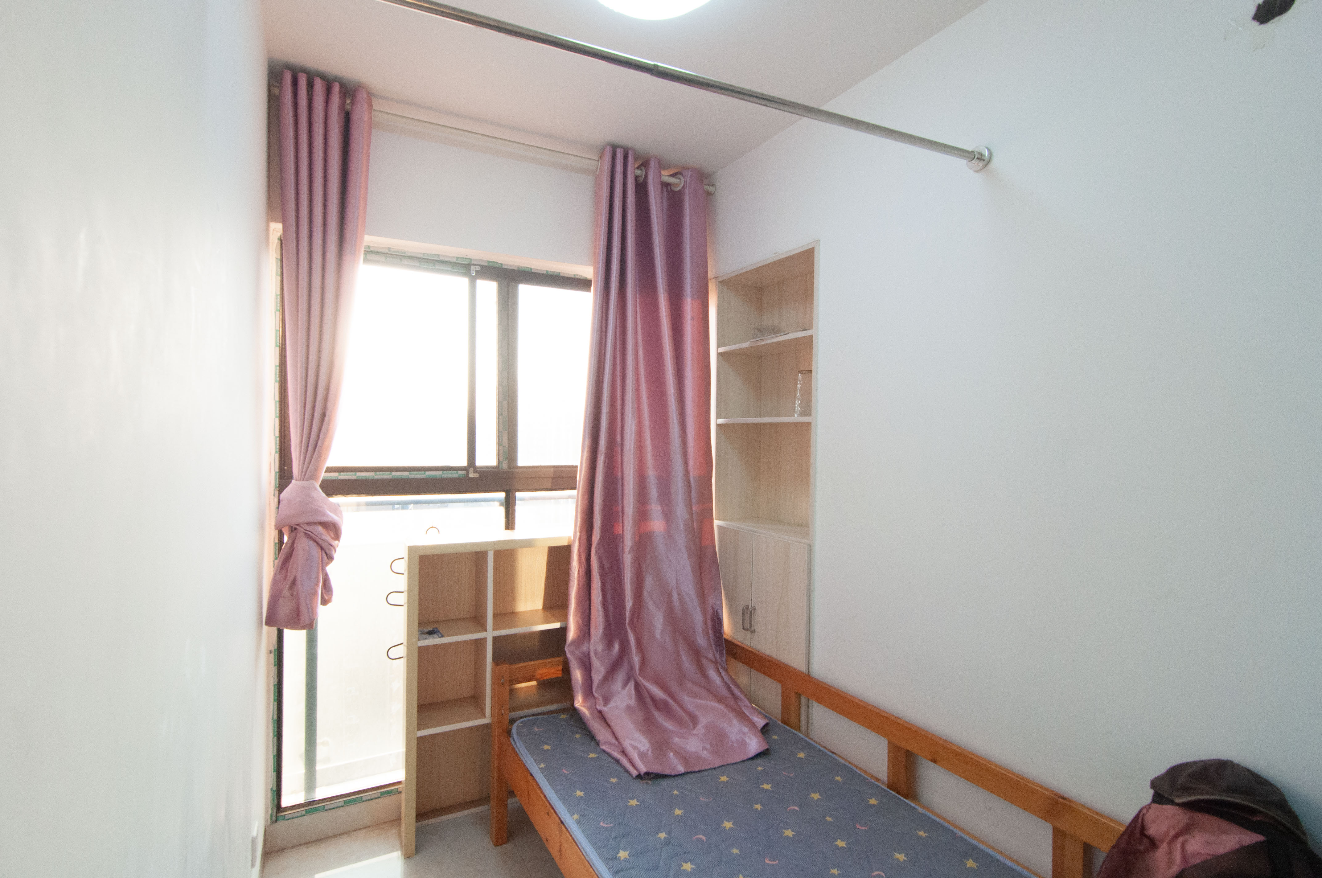 达美D6区  1室1厅1卫   45.00万其他