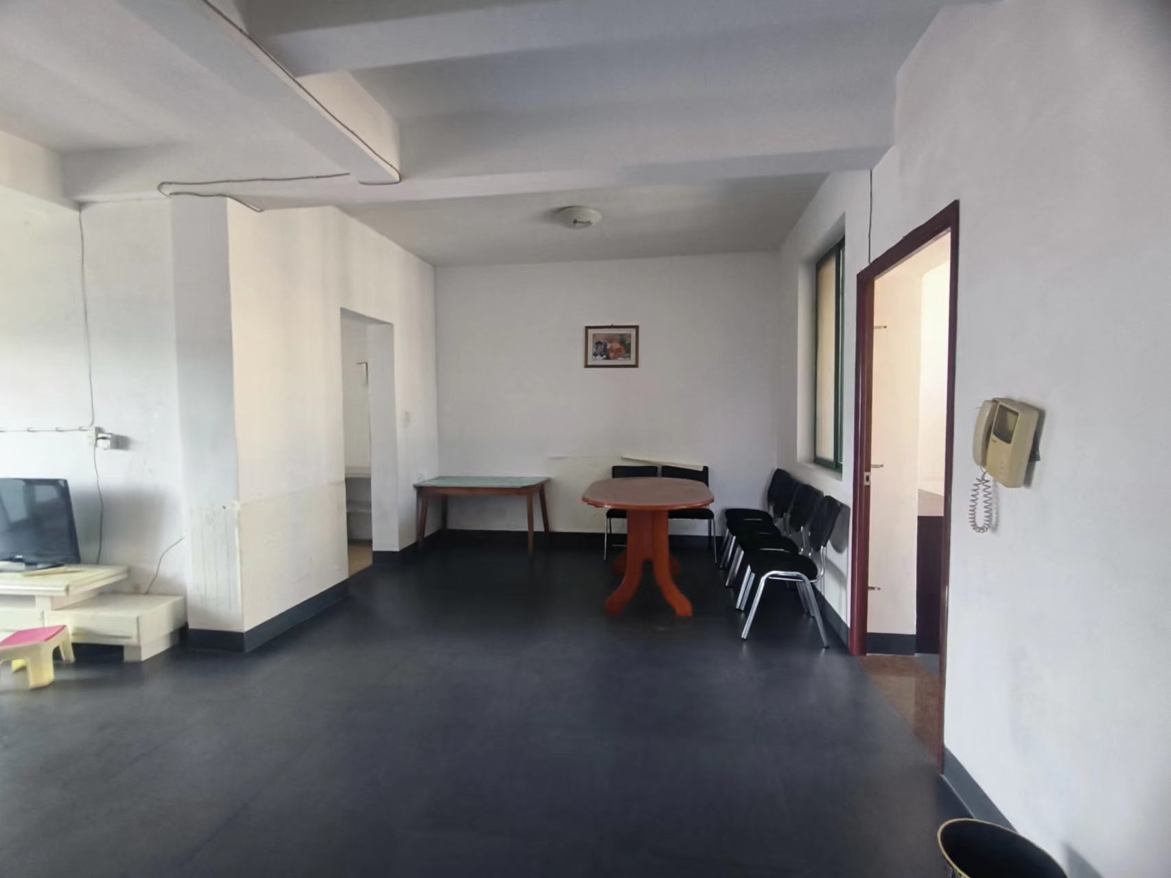 共和城 3室2厅1卫 55.0万 共和城 3室2厅1卫 55.0万室内图