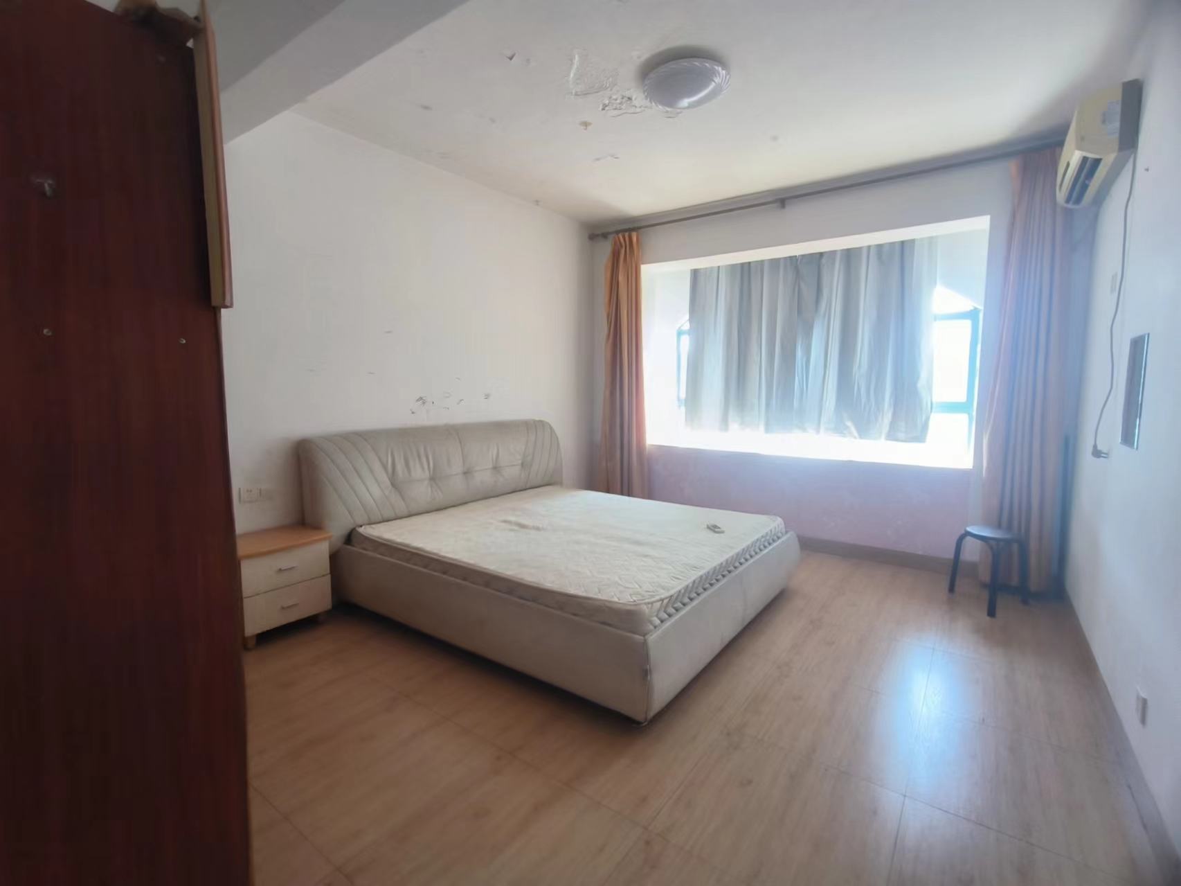 共和城 3室2厅1卫 55.0万 共和城 3室2厅1卫 55.0万室内图