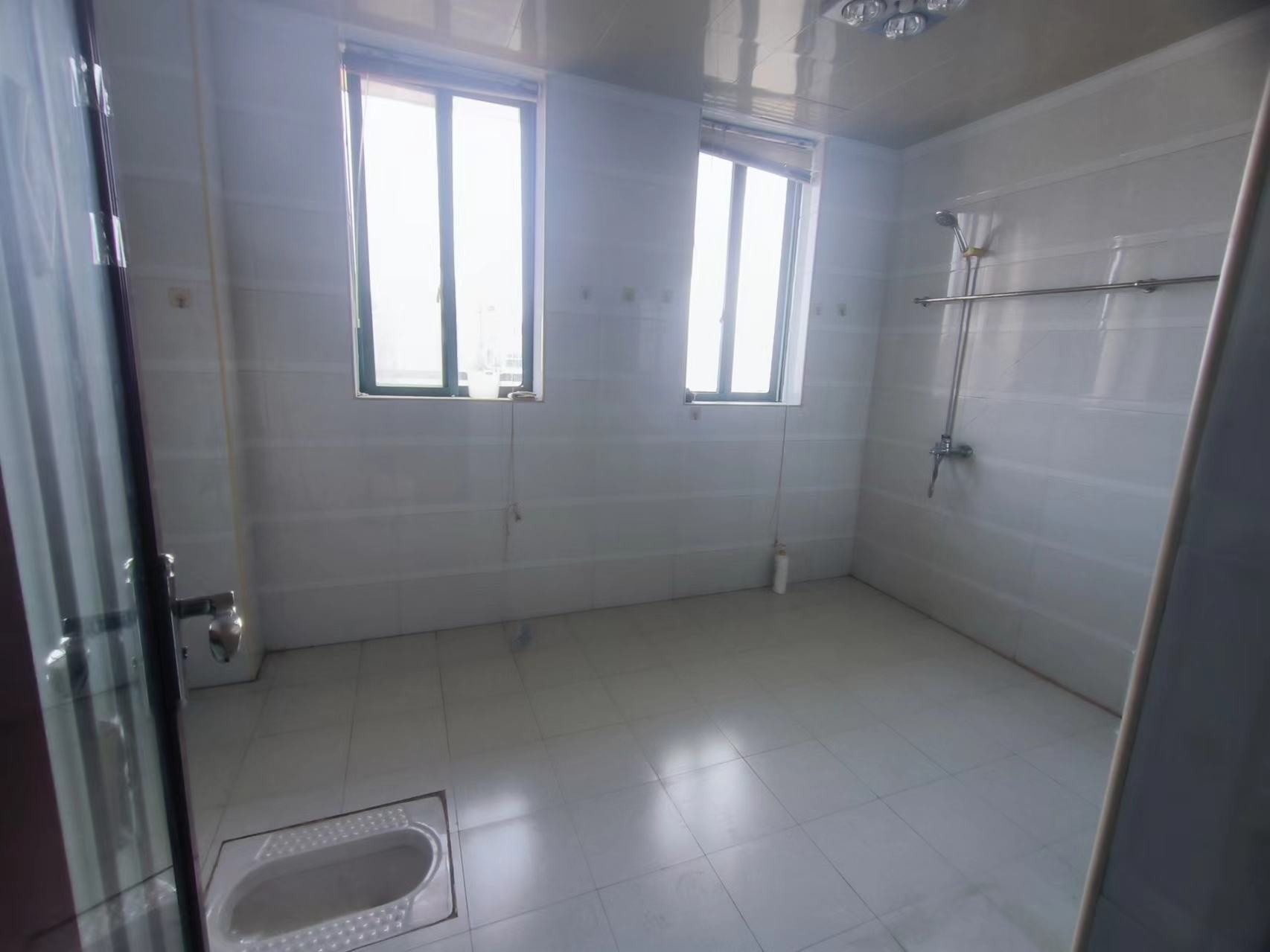 共和城 3室2厅1卫 55.0万 共和城 3室2厅1卫 55.0万室内图