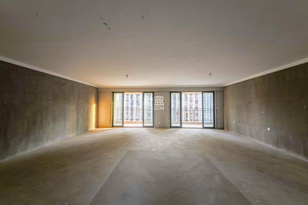 中建鈺和城  4室2廳3衛(wèi)   350.00萬(wàn)