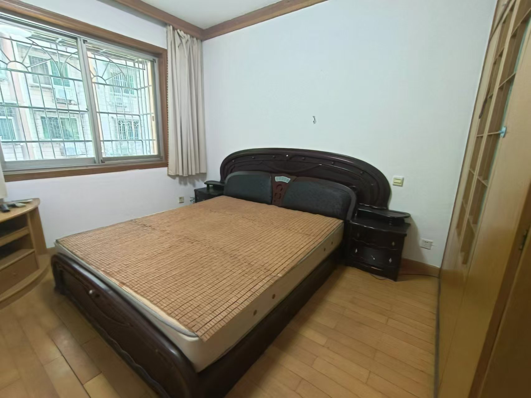 联谊怡沁园 3室2厅2卫 38.0万 联谊怡沁园 3室2厅2卫 38.0万室内图