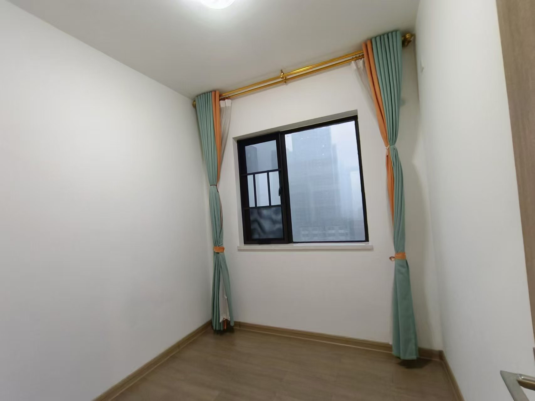 美的翰城 4室2厅2卫 110.0万 美的翰城 4室2厅2卫 110.0万室内图