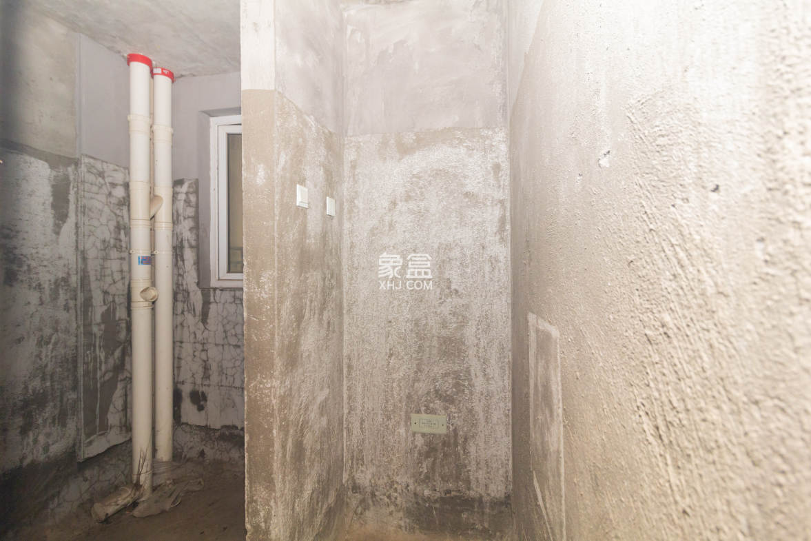 金科天悦(金科美邻汇)  3室2厅1卫    48.6万 金科天悦(金科美邻汇)  3室2厅1卫    48.6万卫生间