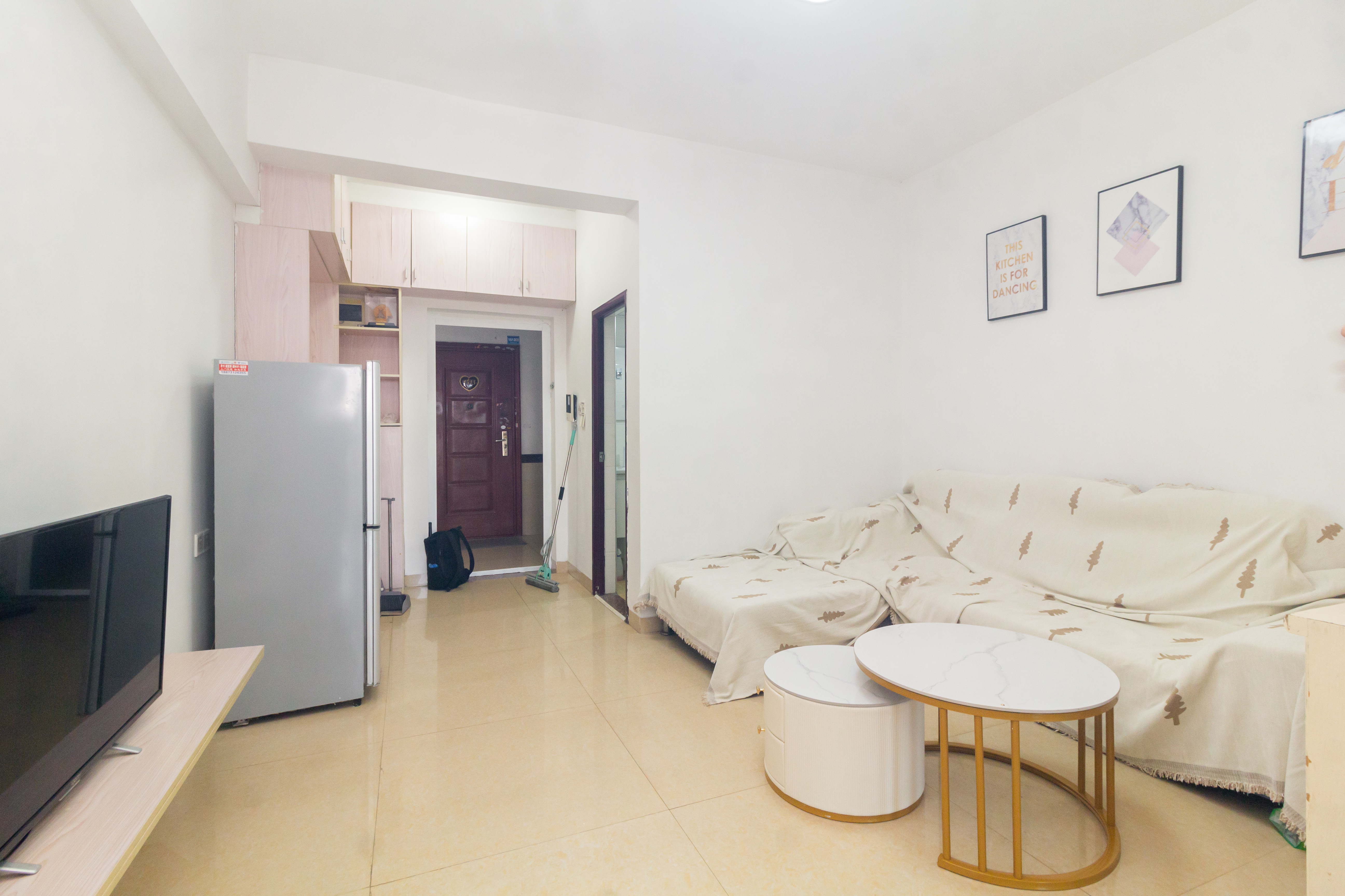 方略90公馆 1室1厅1卫 21.8万 方略90公馆 1室1厅1卫 21.8万客厅