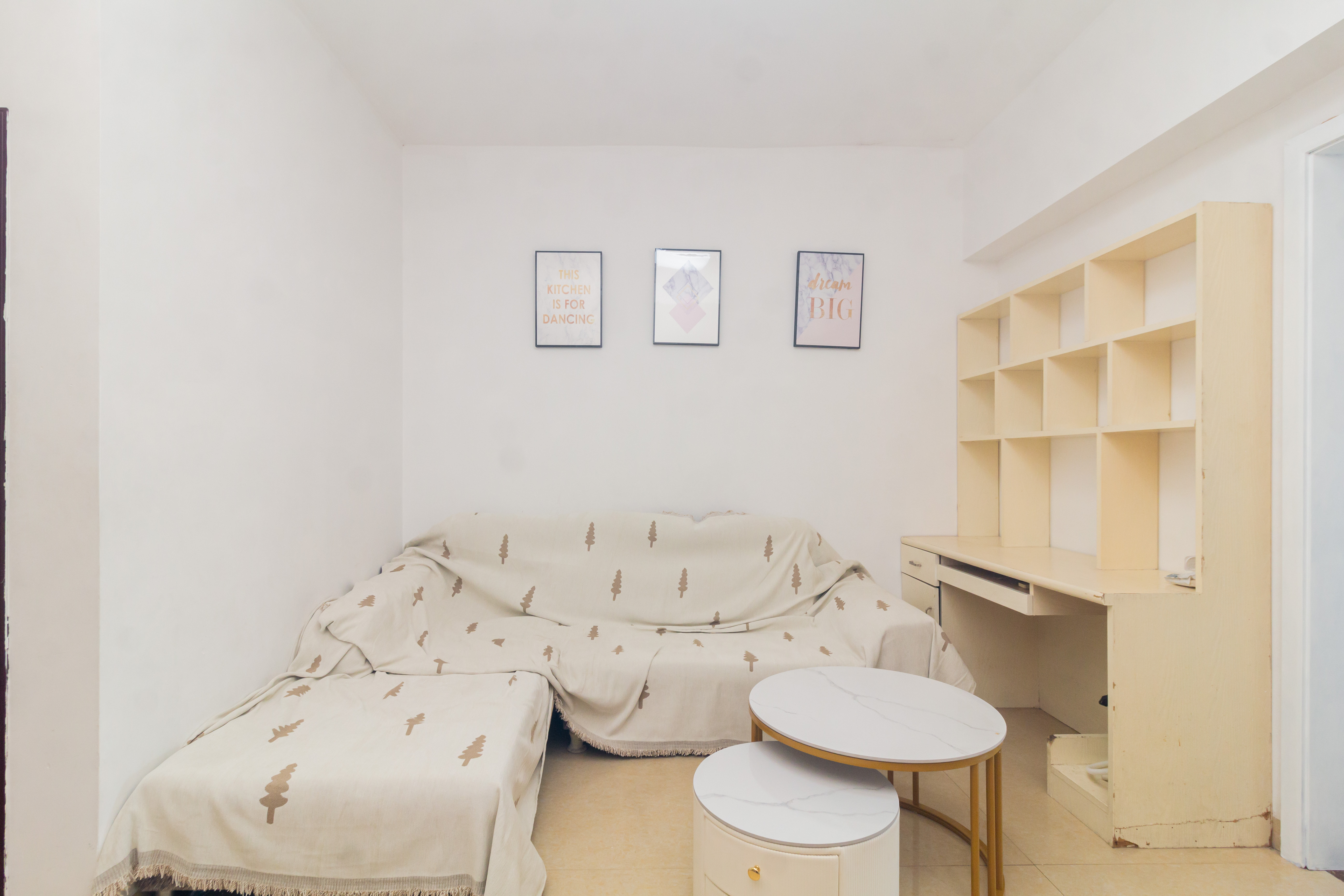 方略90公馆 1室1厅1卫 21.8万 方略90公馆 1室1厅1卫 21.8万客厅