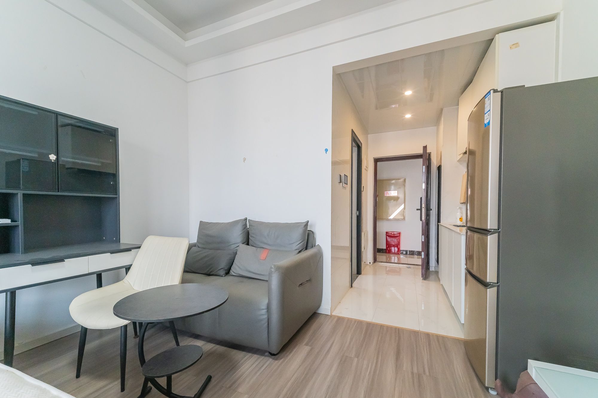 中建悦和城  1室1厅1卫    23.8万 中建悦和城  1室1厅1卫    23.8万客厅