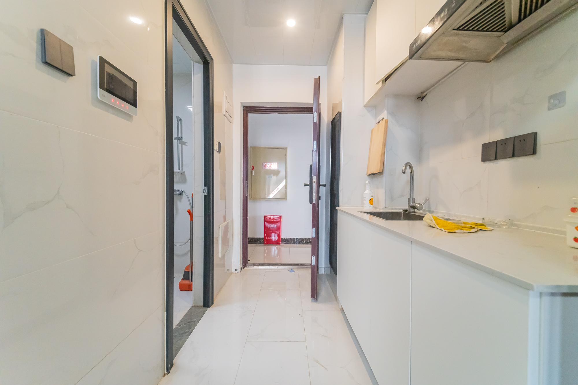 中建悦和城  1室1厅1卫    23.8万 中建悦和城  1室1厅1卫    23.8万厨房