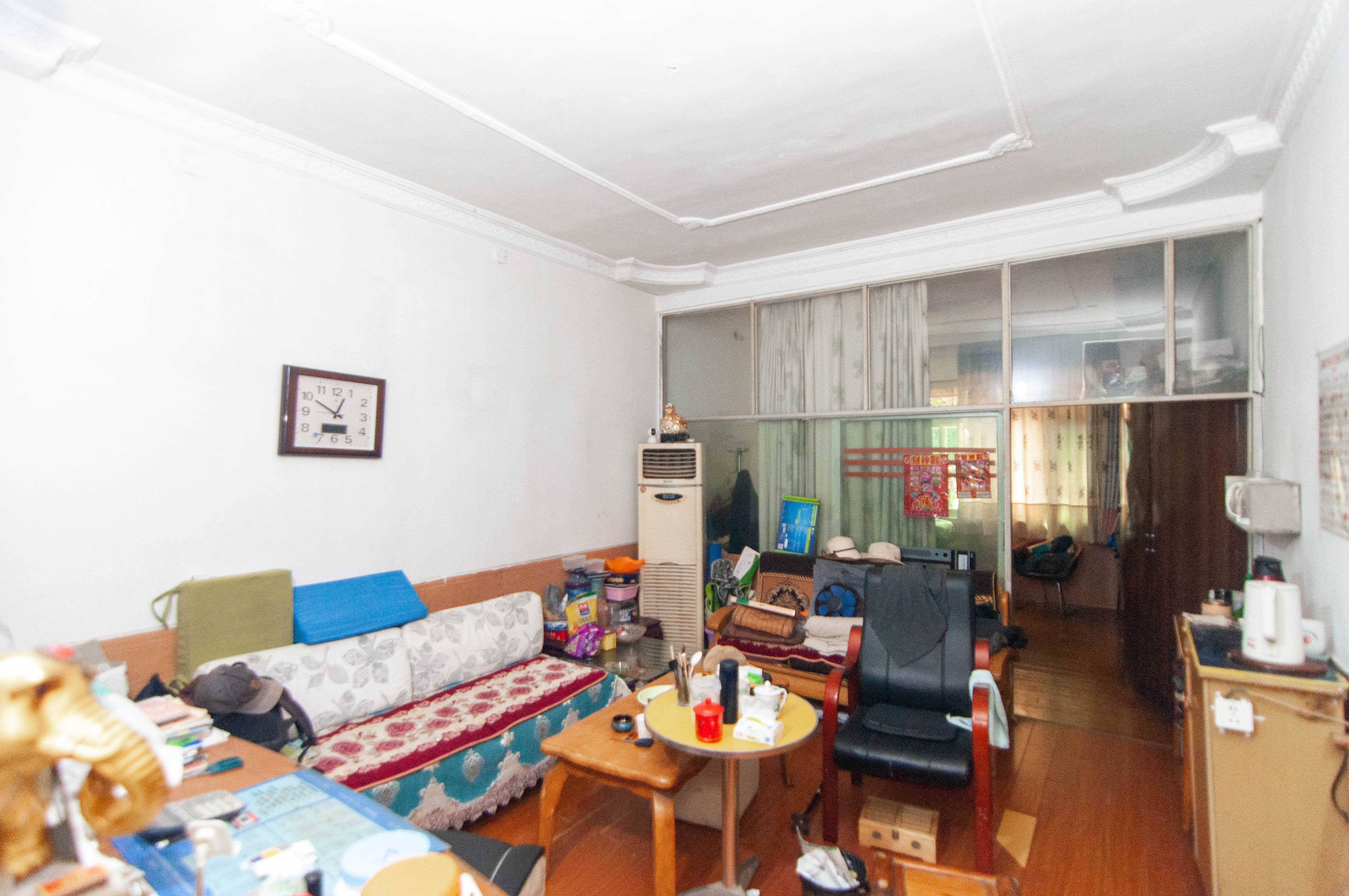 汽车西站商贸城(河西望城坡)  10室4厅4卫    165.0万 汽车西站商贸城(河西望城坡)  10室4厅4卫    165.0万客厅