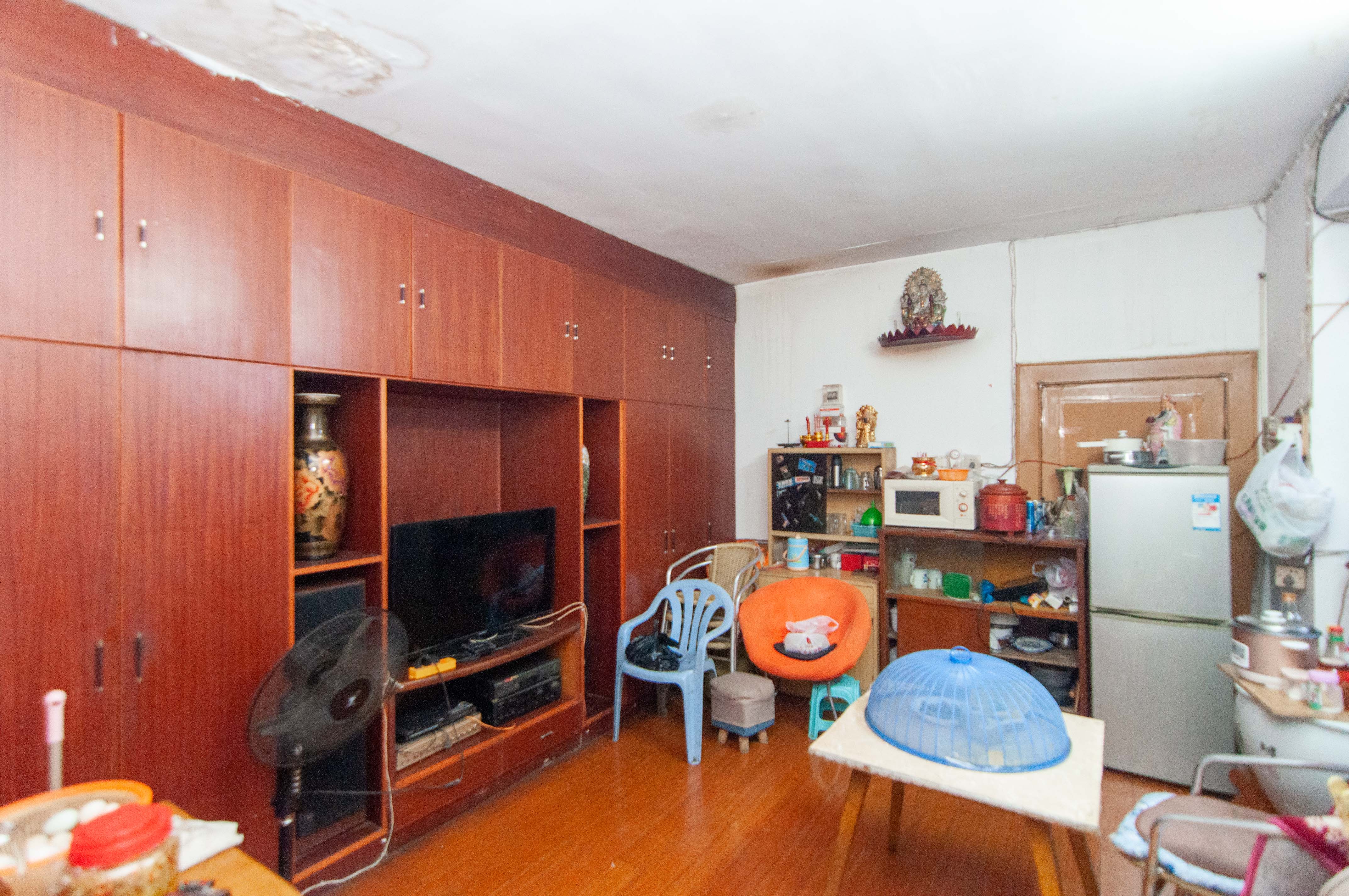 汽车西站商贸城(河西望城坡)  10室4厅4卫    165.0万 汽车西站商贸城(河西望城坡)  10室4厅4卫    165.0万其他