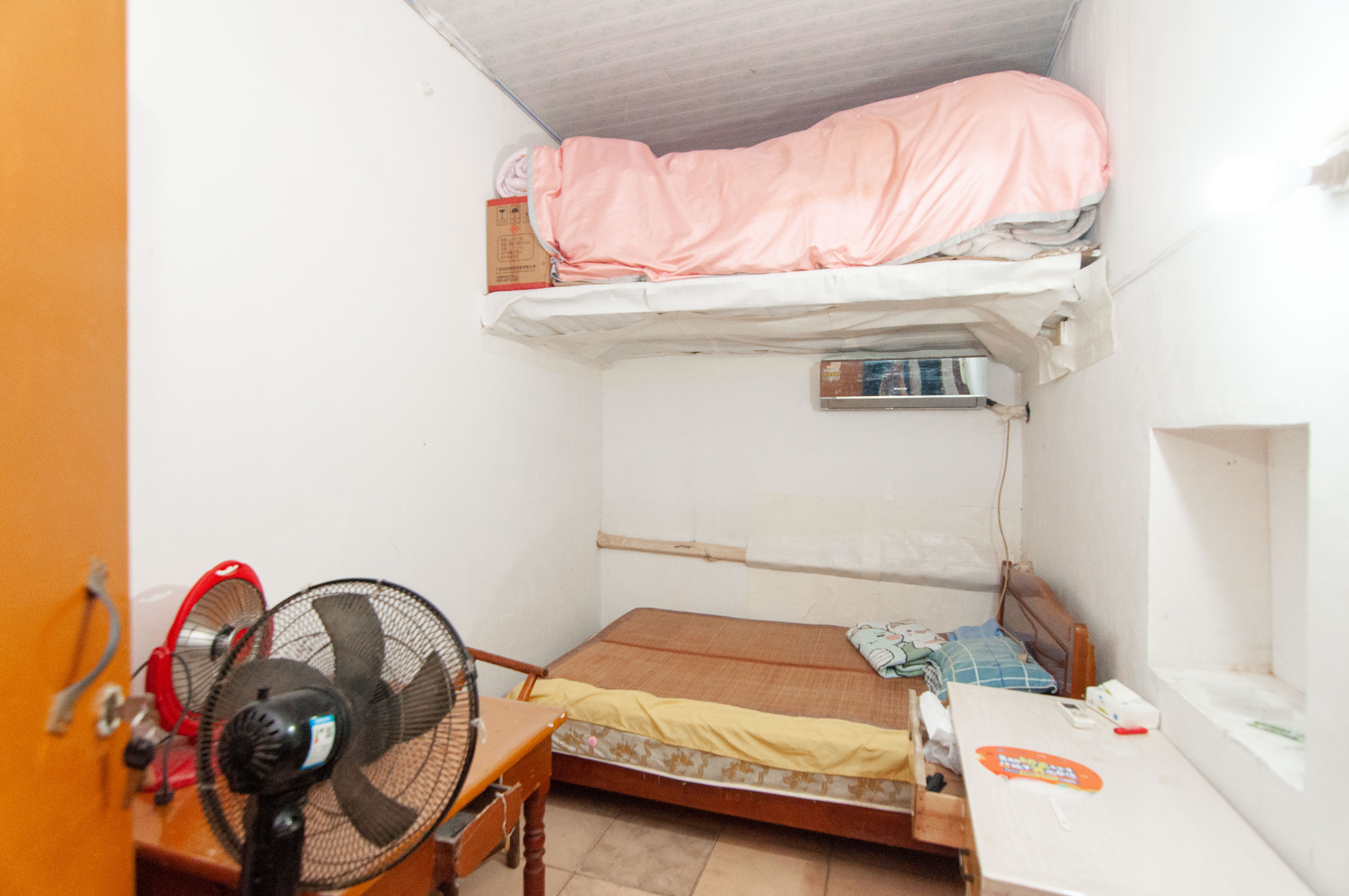 汽车西站商贸城(河西望城坡)  10室4厅4卫    165.0万 汽车西站商贸城(河西望城坡)  10室4厅4卫    165.0万其他