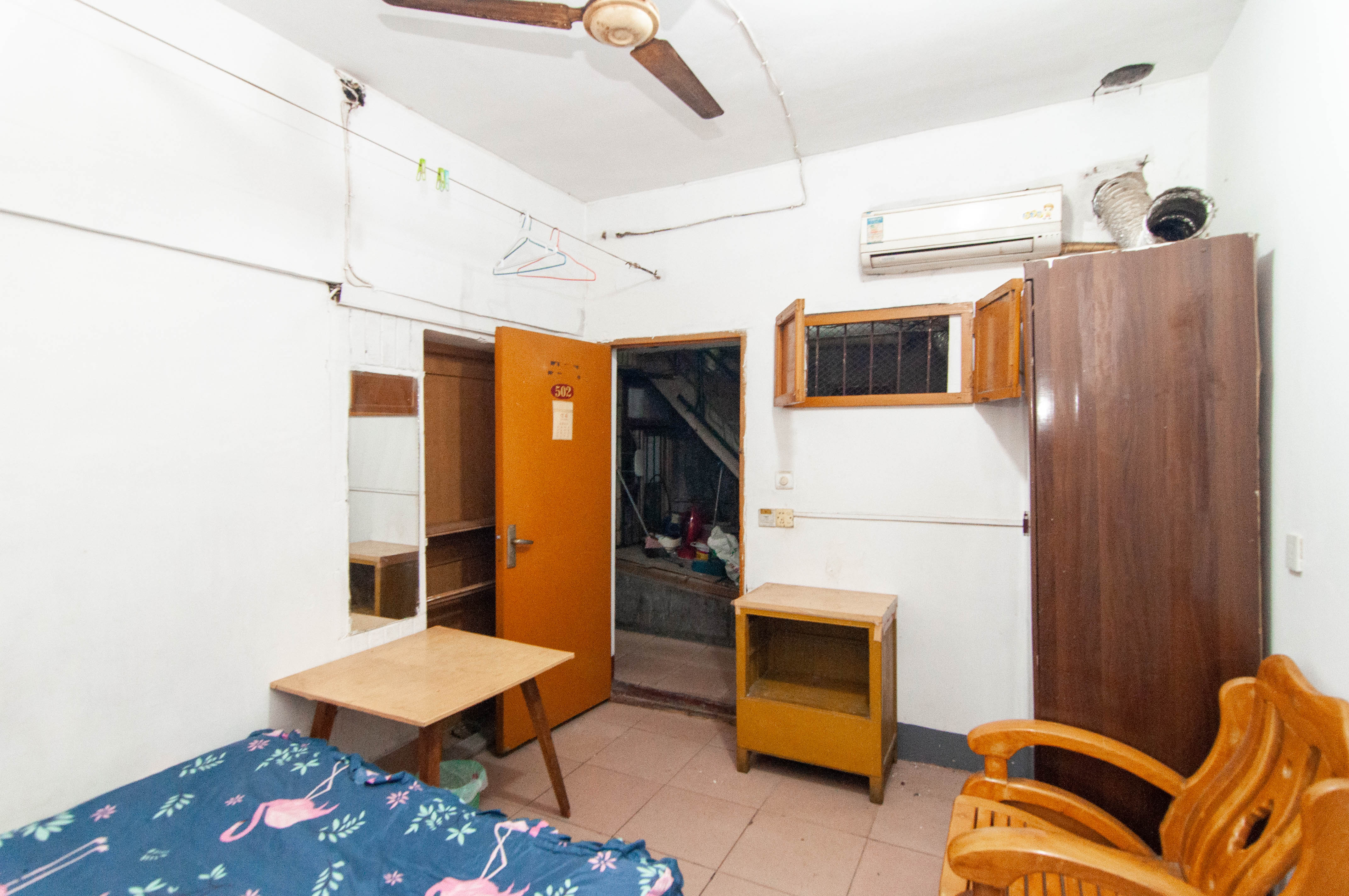 汽车西站商贸城(河西望城坡)  10室4厅4卫    165.0万 汽车西站商贸城(河西望城坡)  10室4厅4卫    165.0万其他