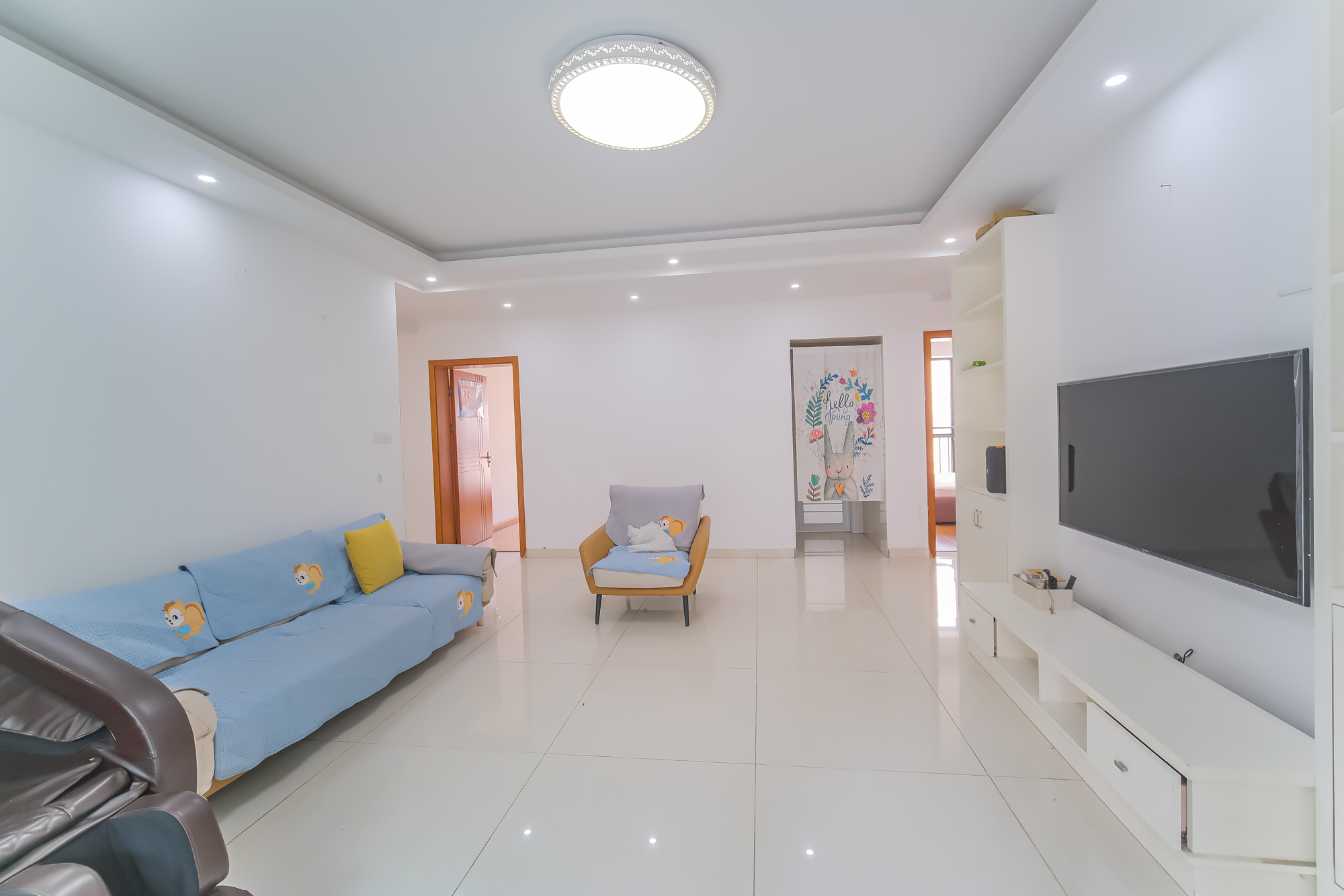 三一街区 3室2厅2卫 79.8万 三一街区 3室2厅2卫 79.8万客厅