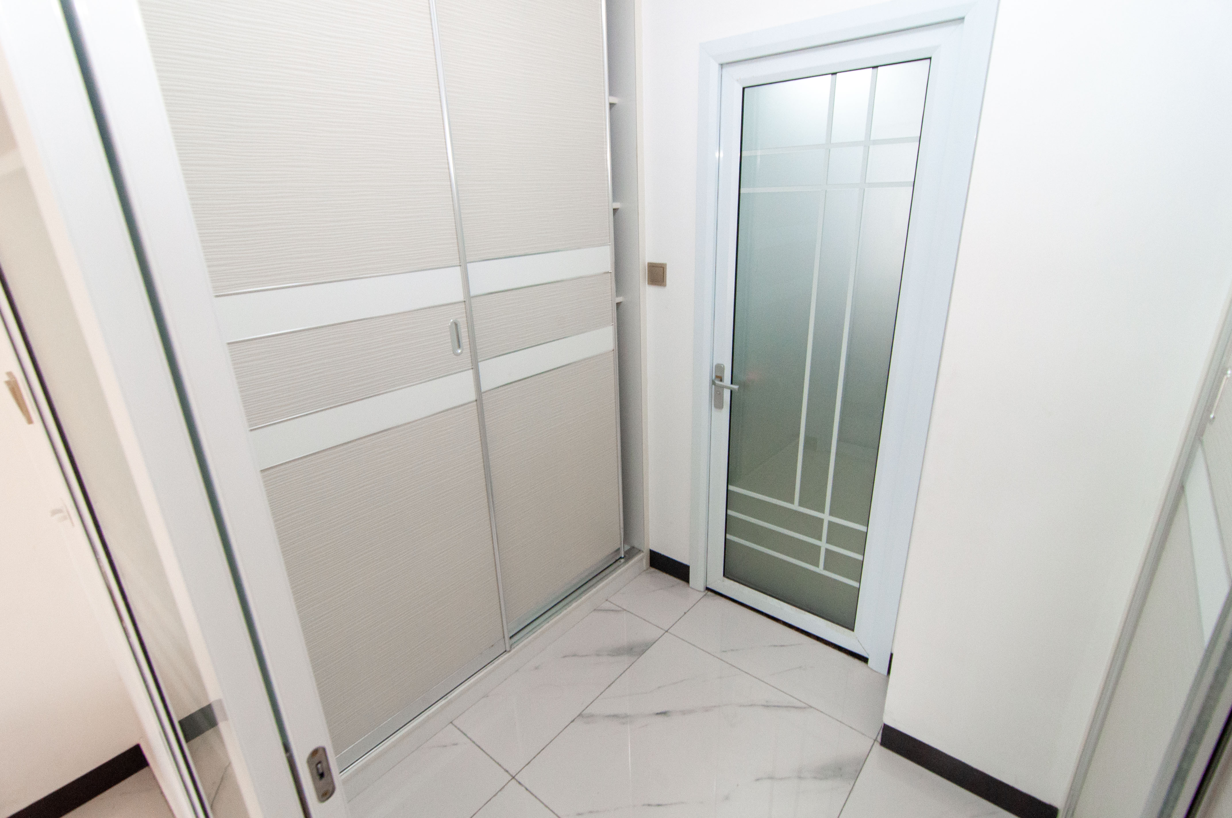 美麓阳光 4室2厅2卫 120.0万 美麓阳光 4室2厅2卫 120.0万其他