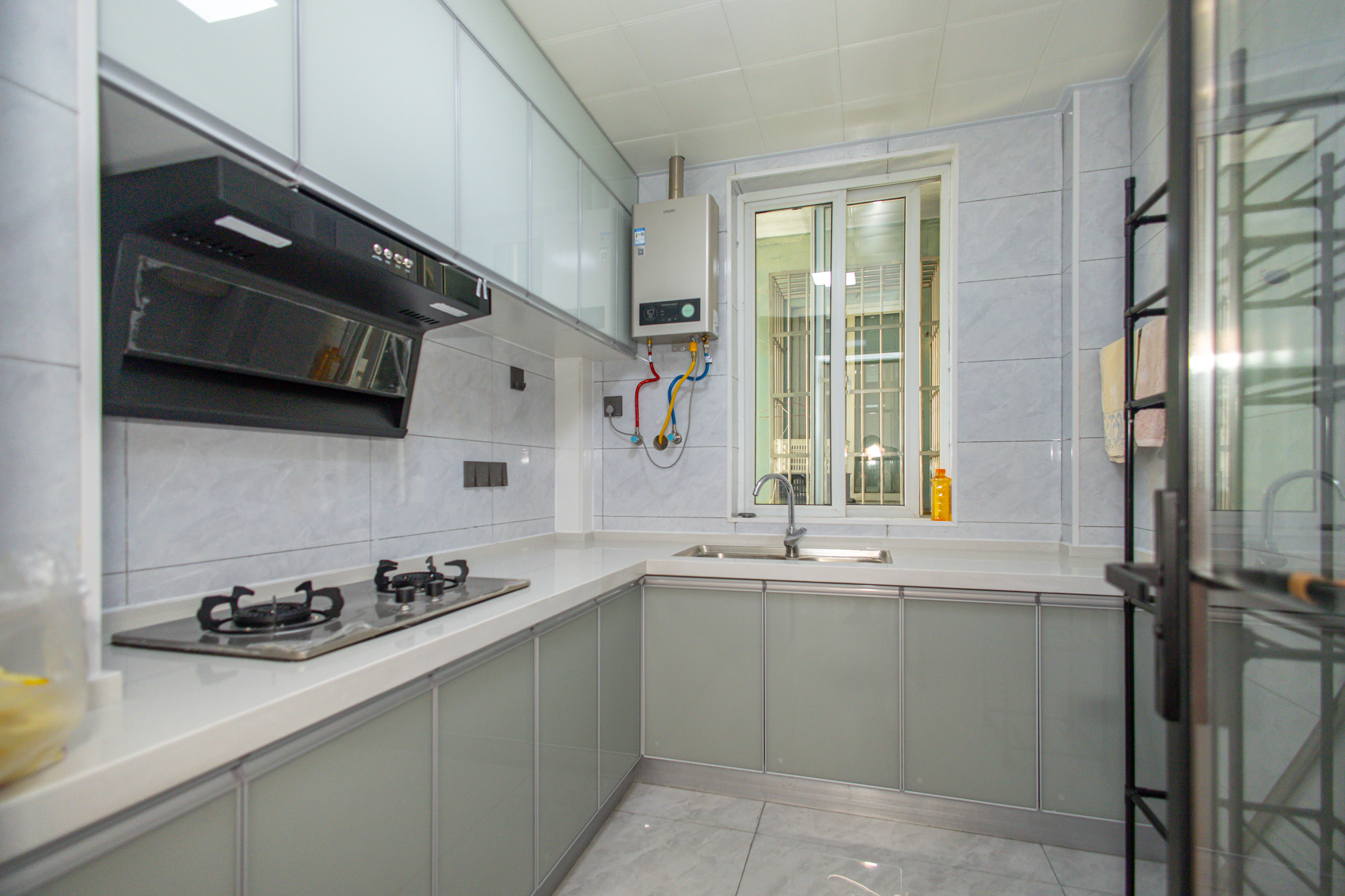 开源鑫景  2室2厅1卫    59.8万 开源鑫景  2室2厅1卫    59.8万厨房