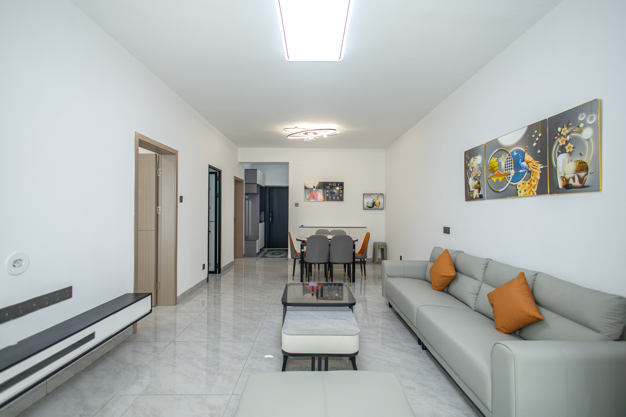 开源鑫景  2室2厅1卫    59.8万 开源鑫景  2室2厅1卫    59.8万客厅