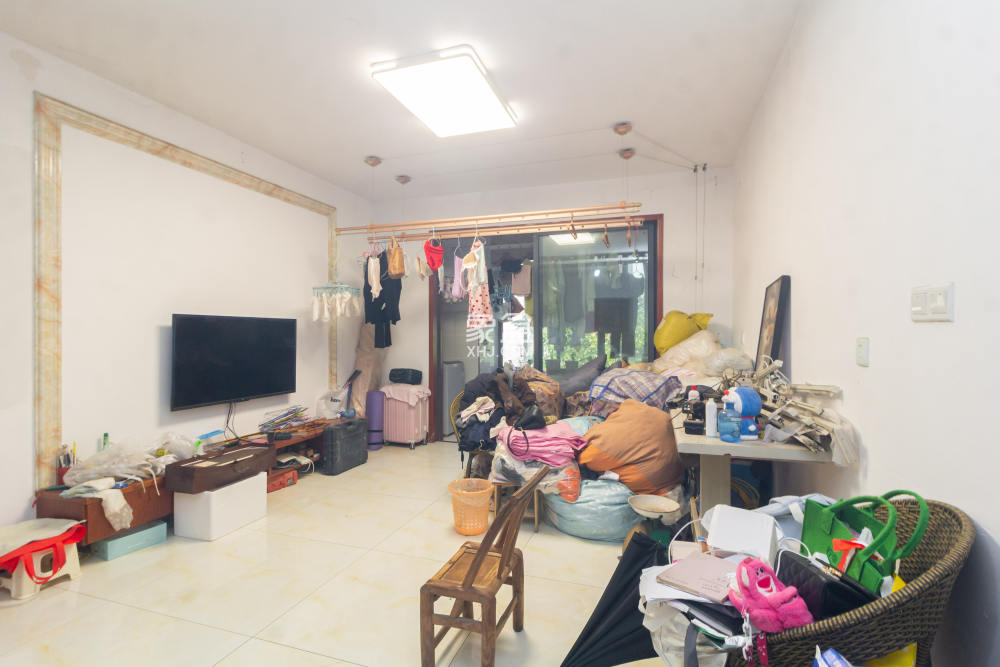 輝宏橄欖城  4室2廳2衛(wèi)   75.80萬